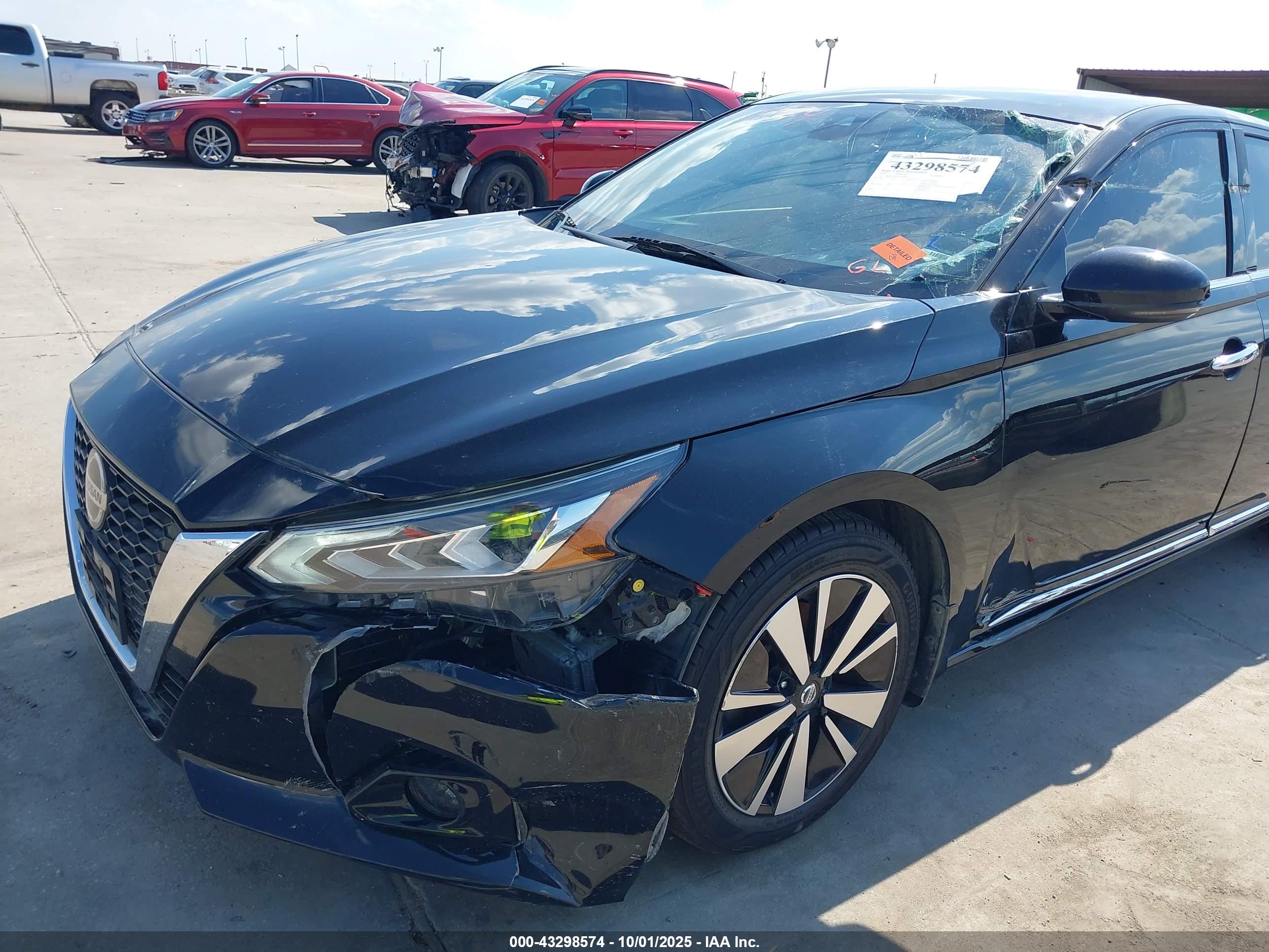 NISSAN ALTIMA image 6