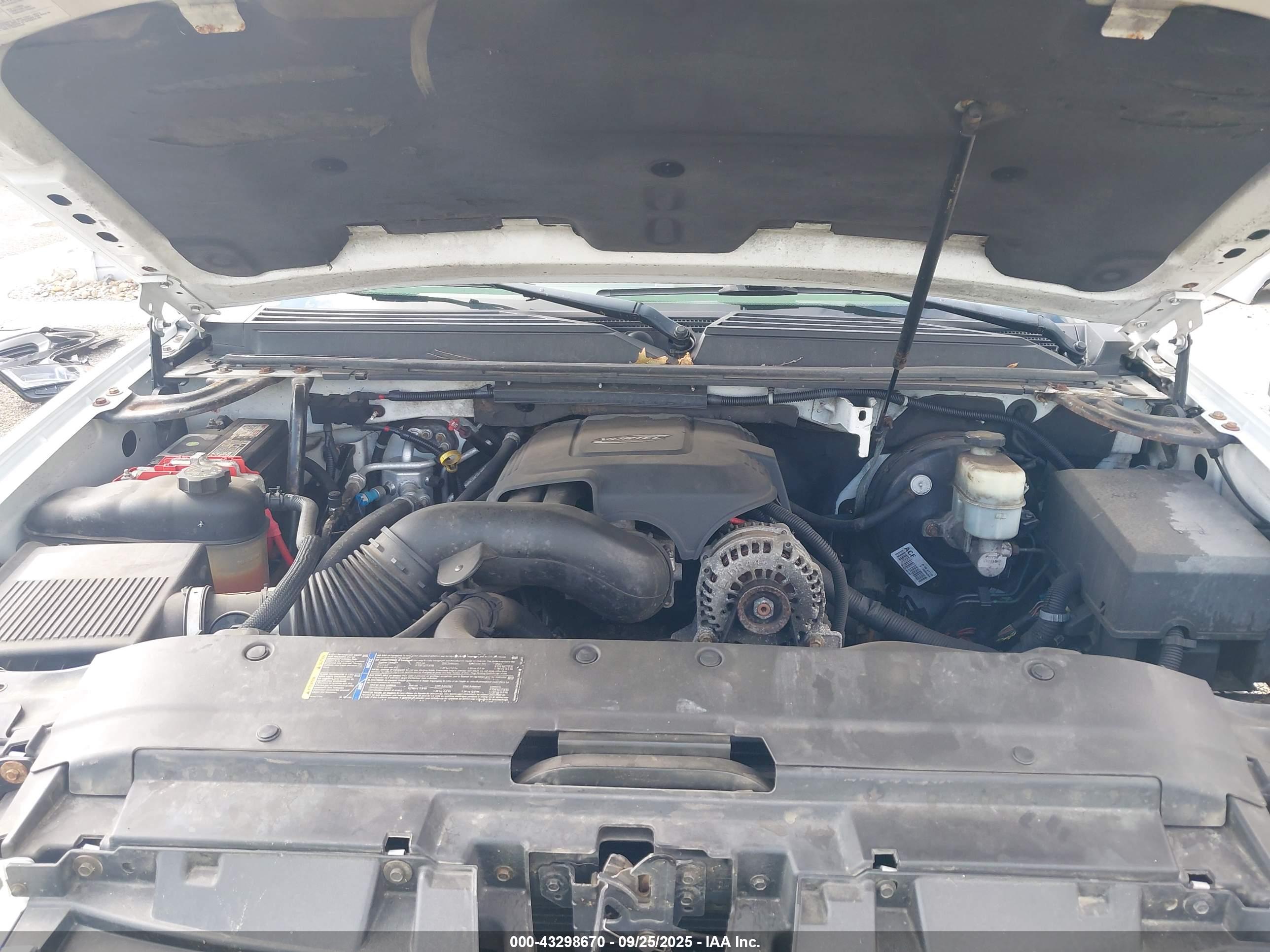 GMC YUKON image 10