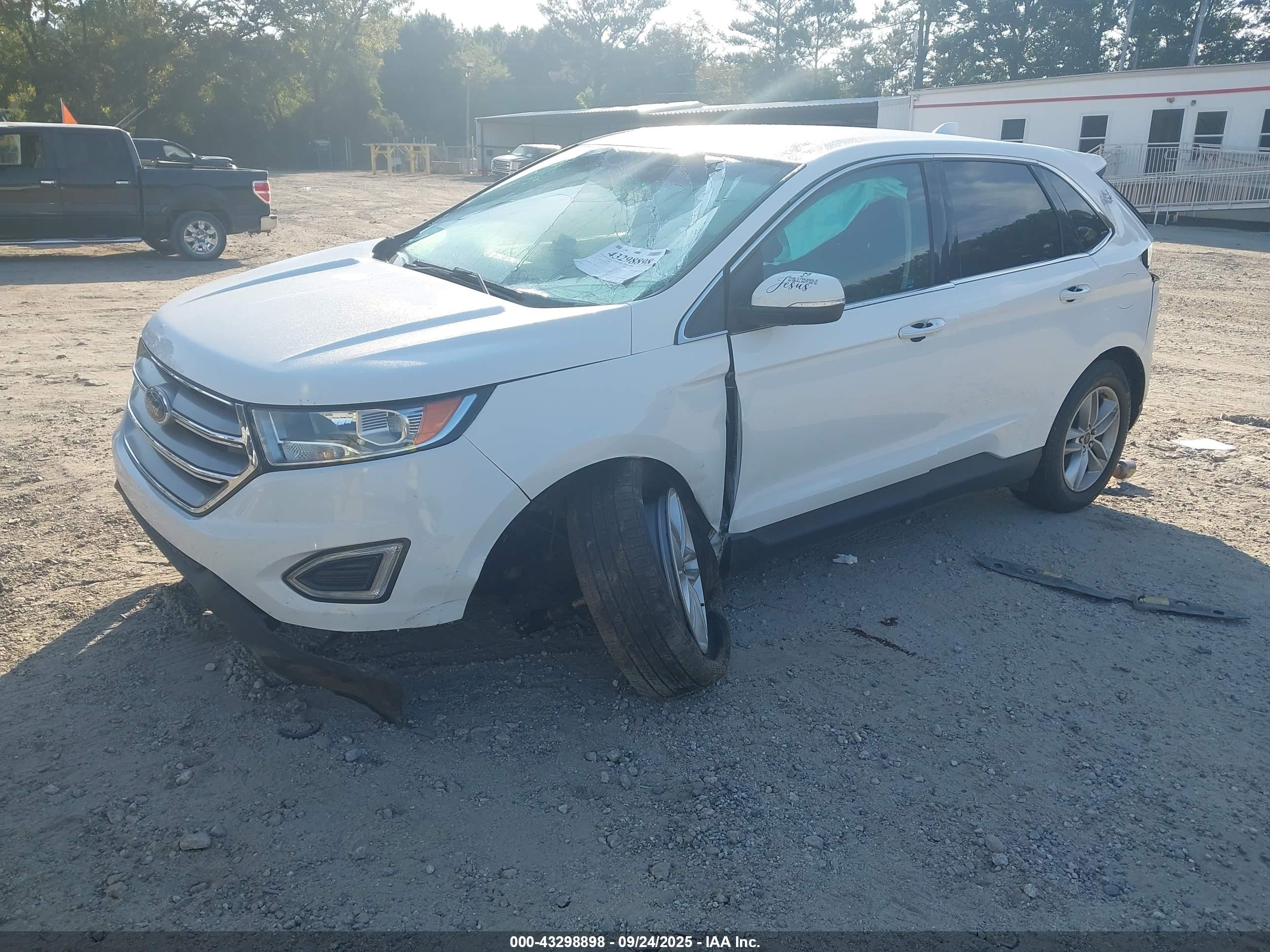 FORD EDGE image 2