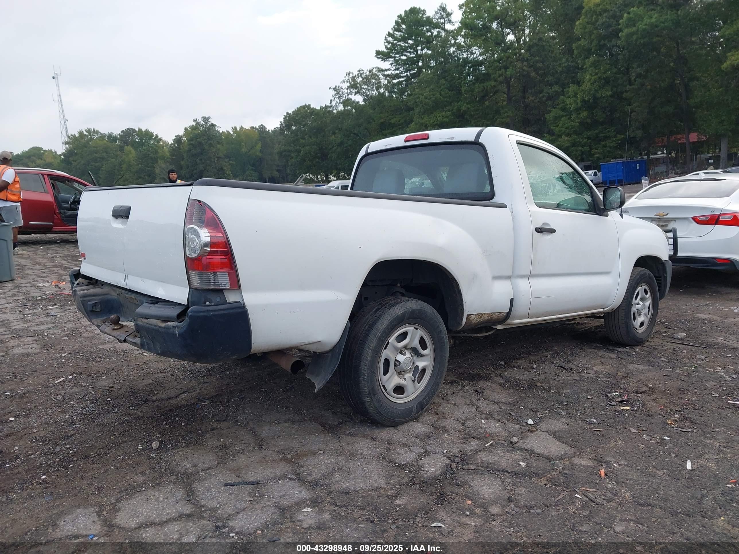 TOYOTA TACOMA image 4