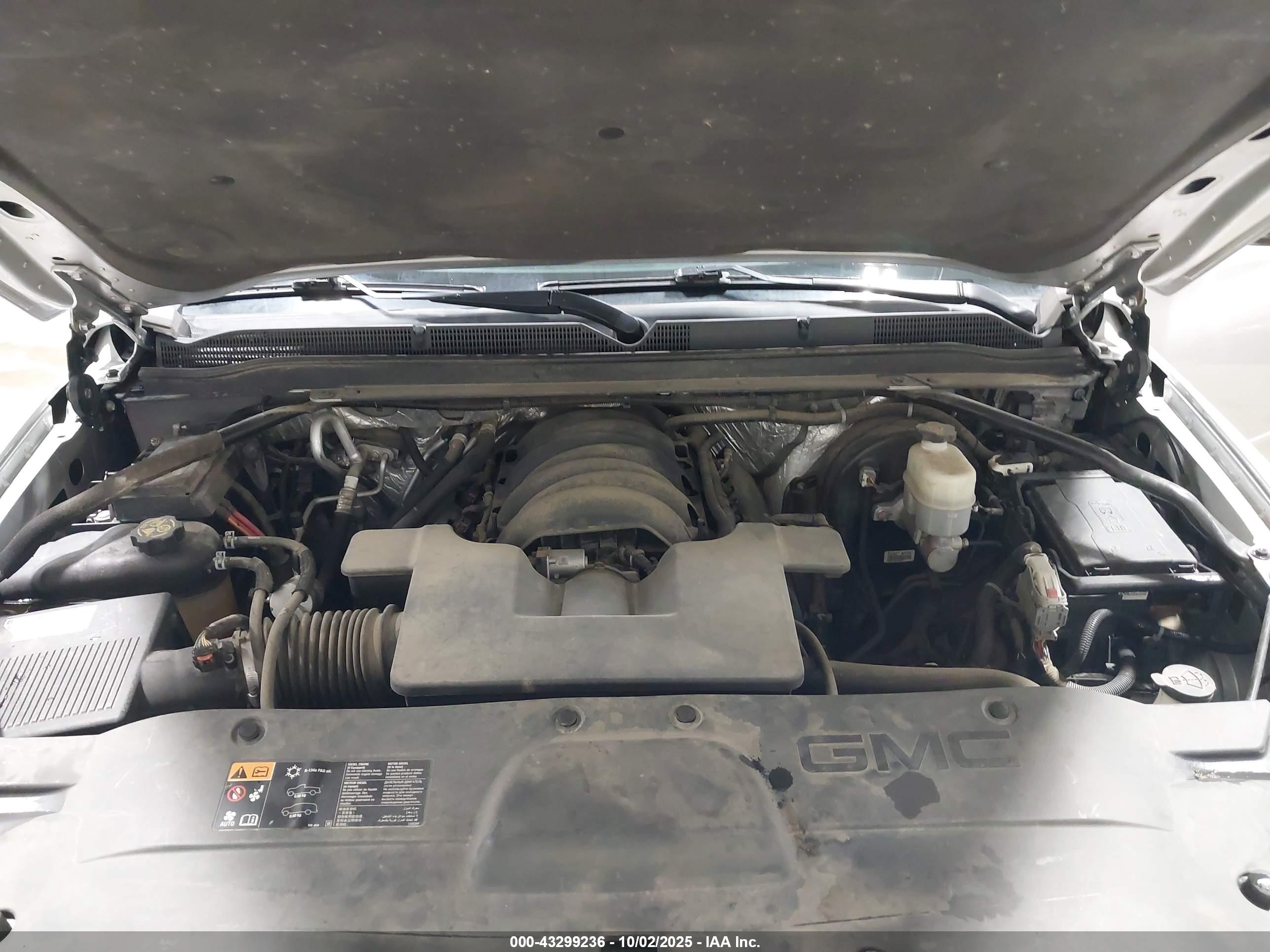 GMC YUKON image 10