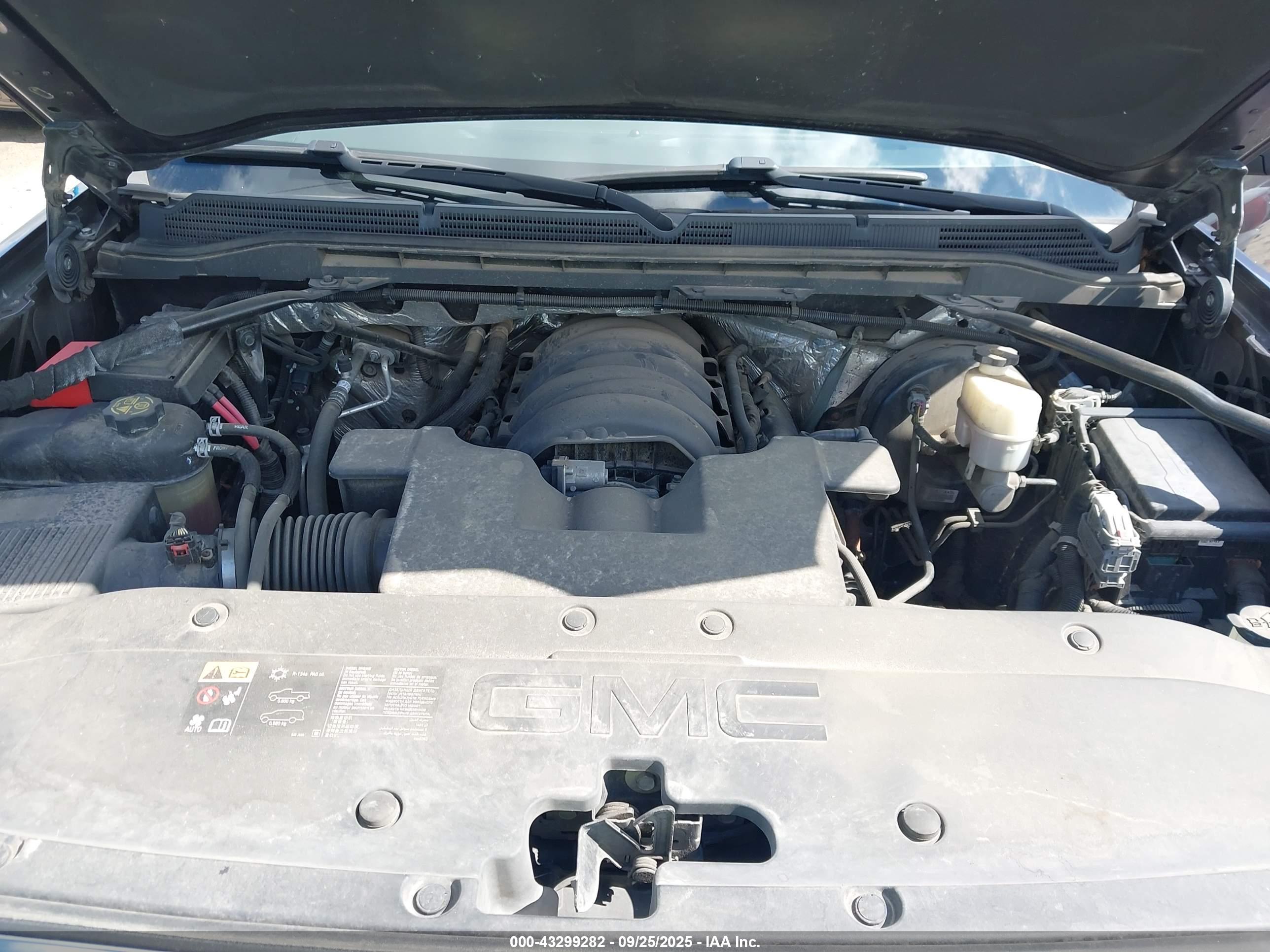 GMC SIERRA image 10