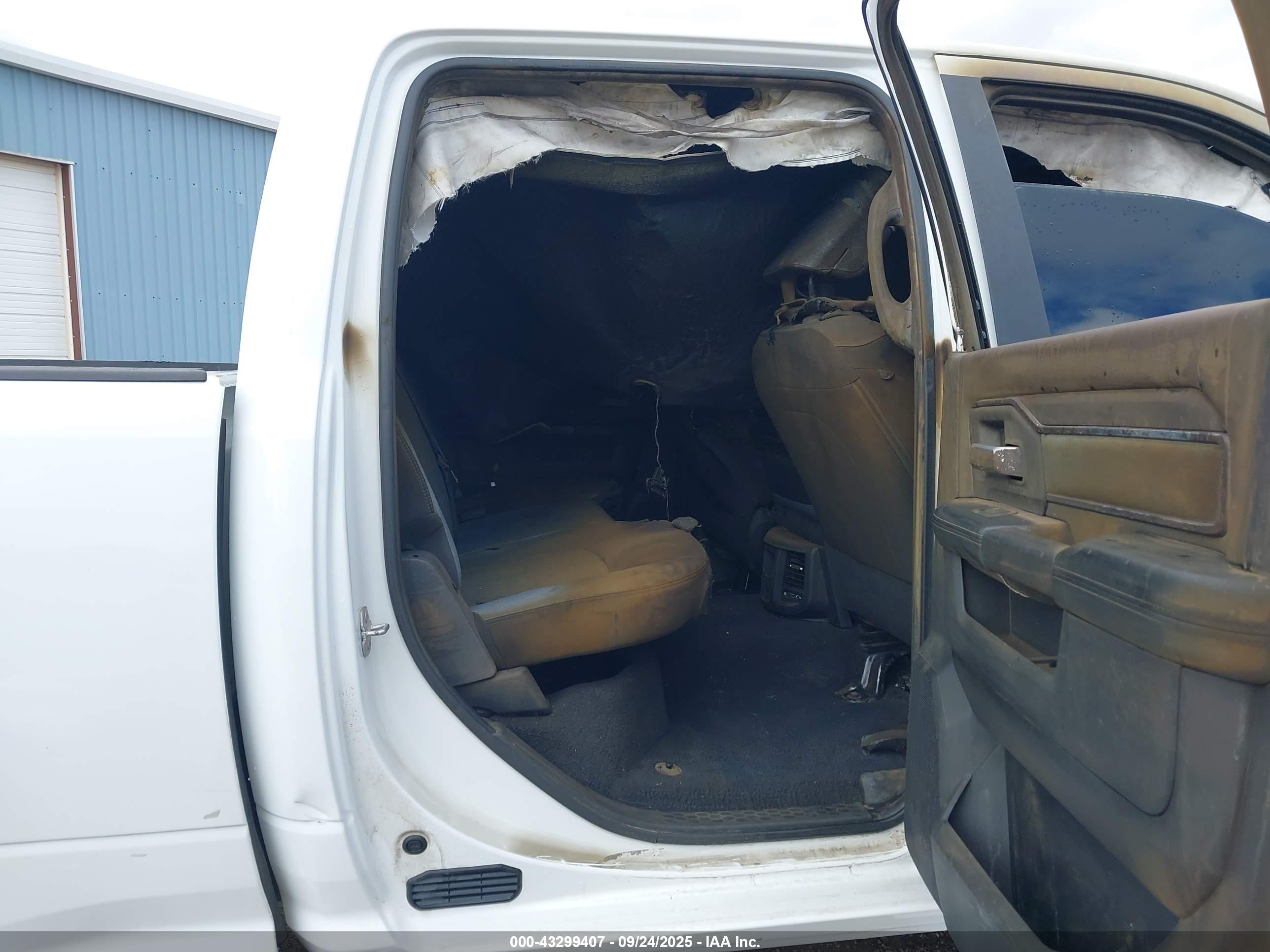RAM 2500 image 8