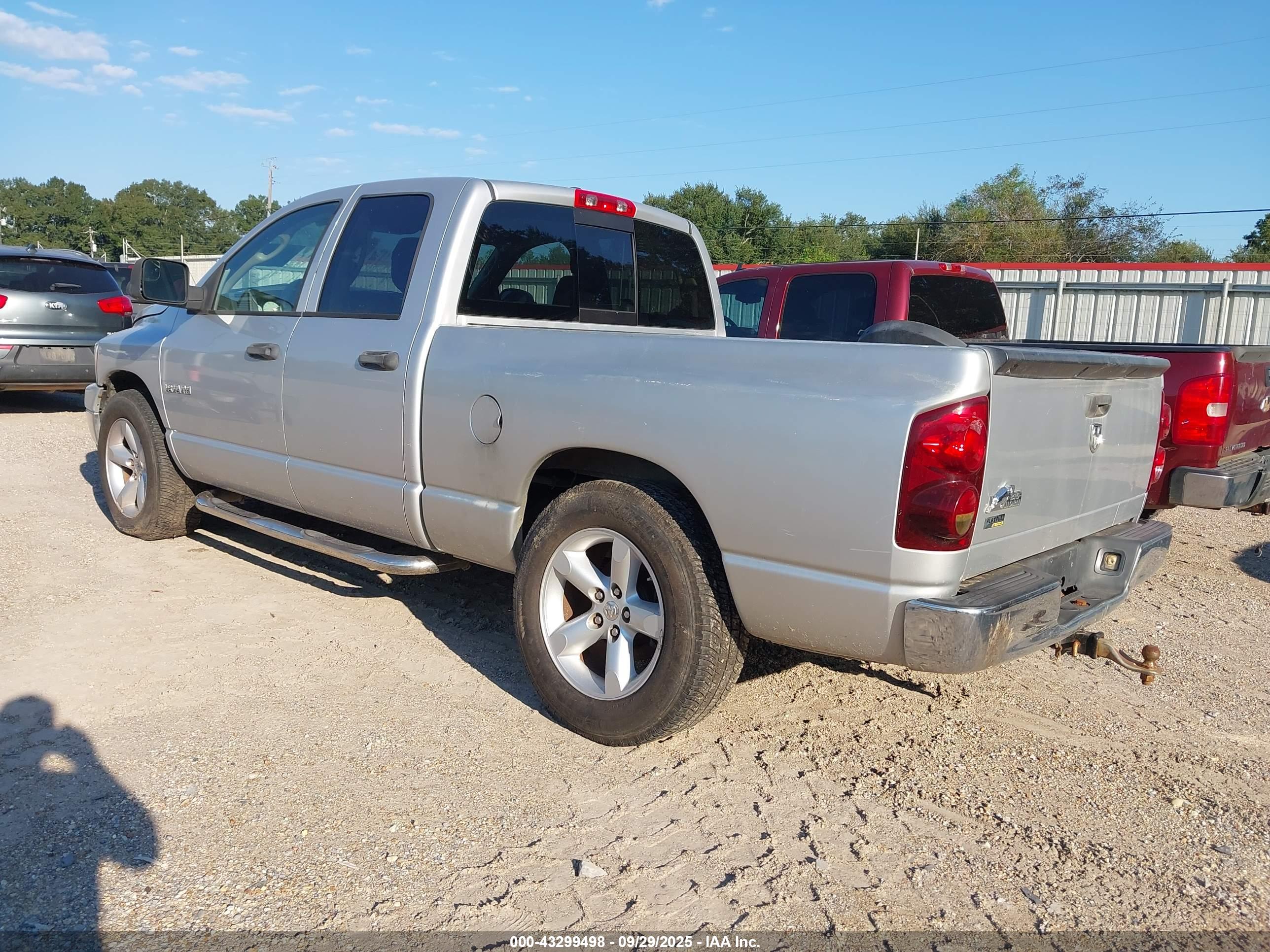 DODGE RAM image 3