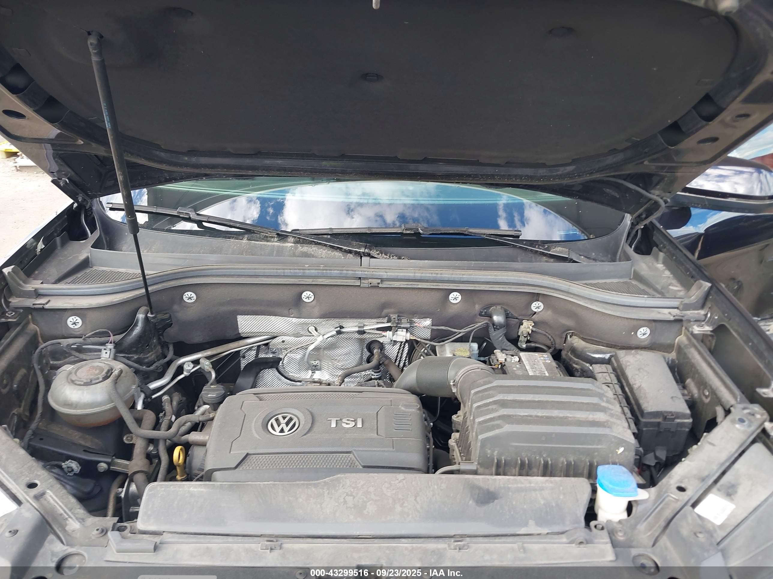 VOLKSWAGEN ATLAS image 10