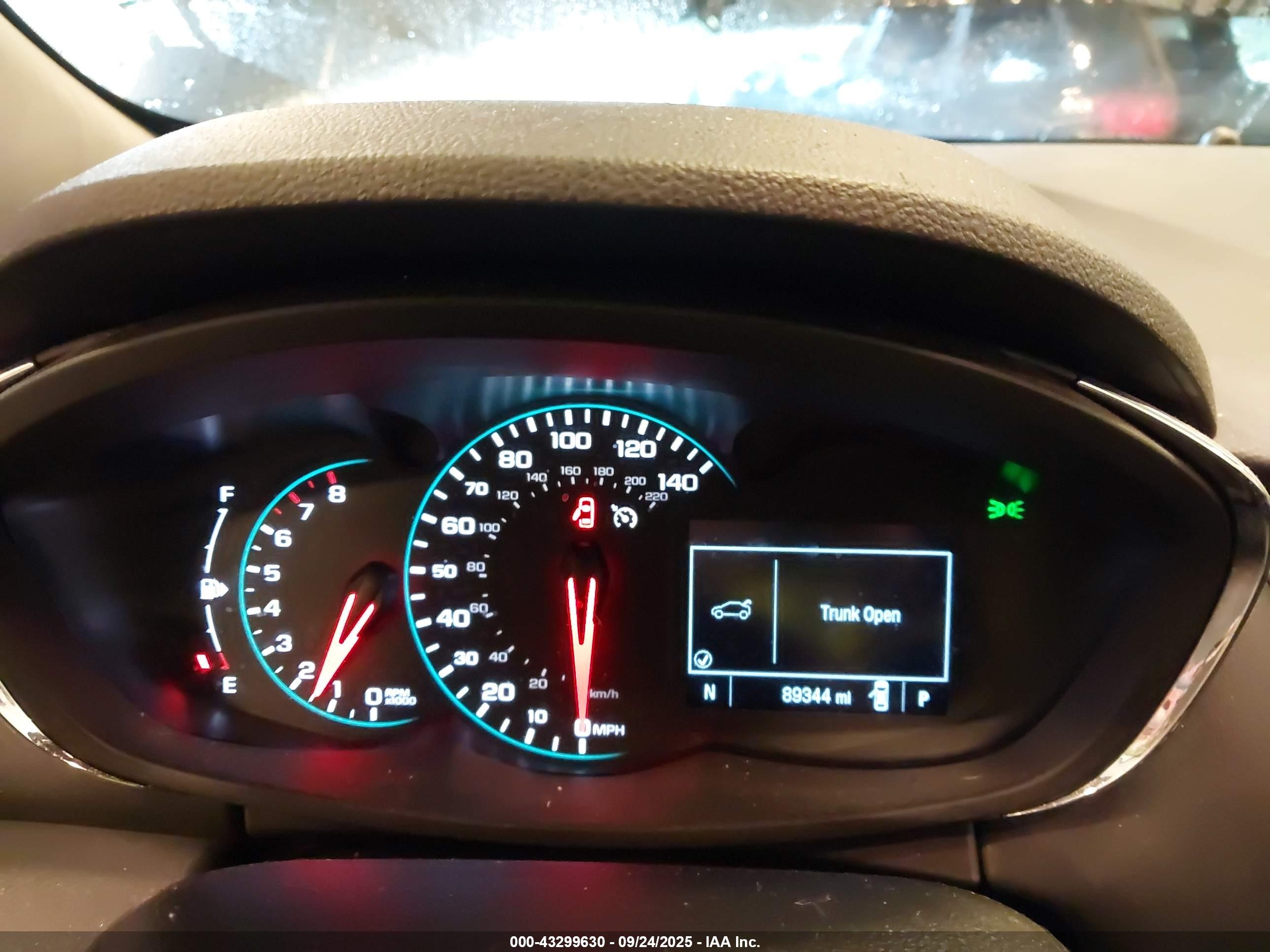 CHEVROLET TRAX image 7