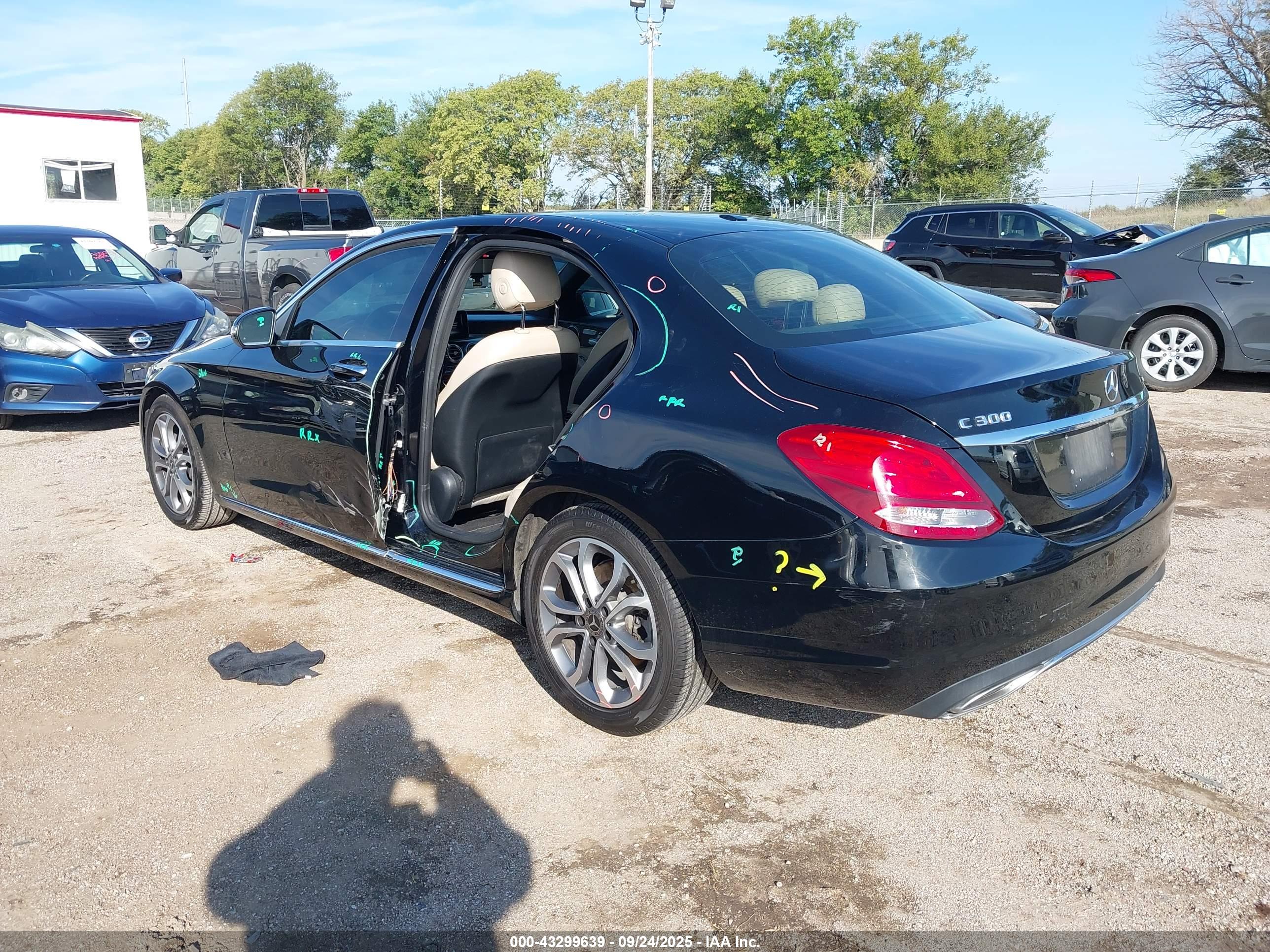 MERCEDES-BENZ C image 3