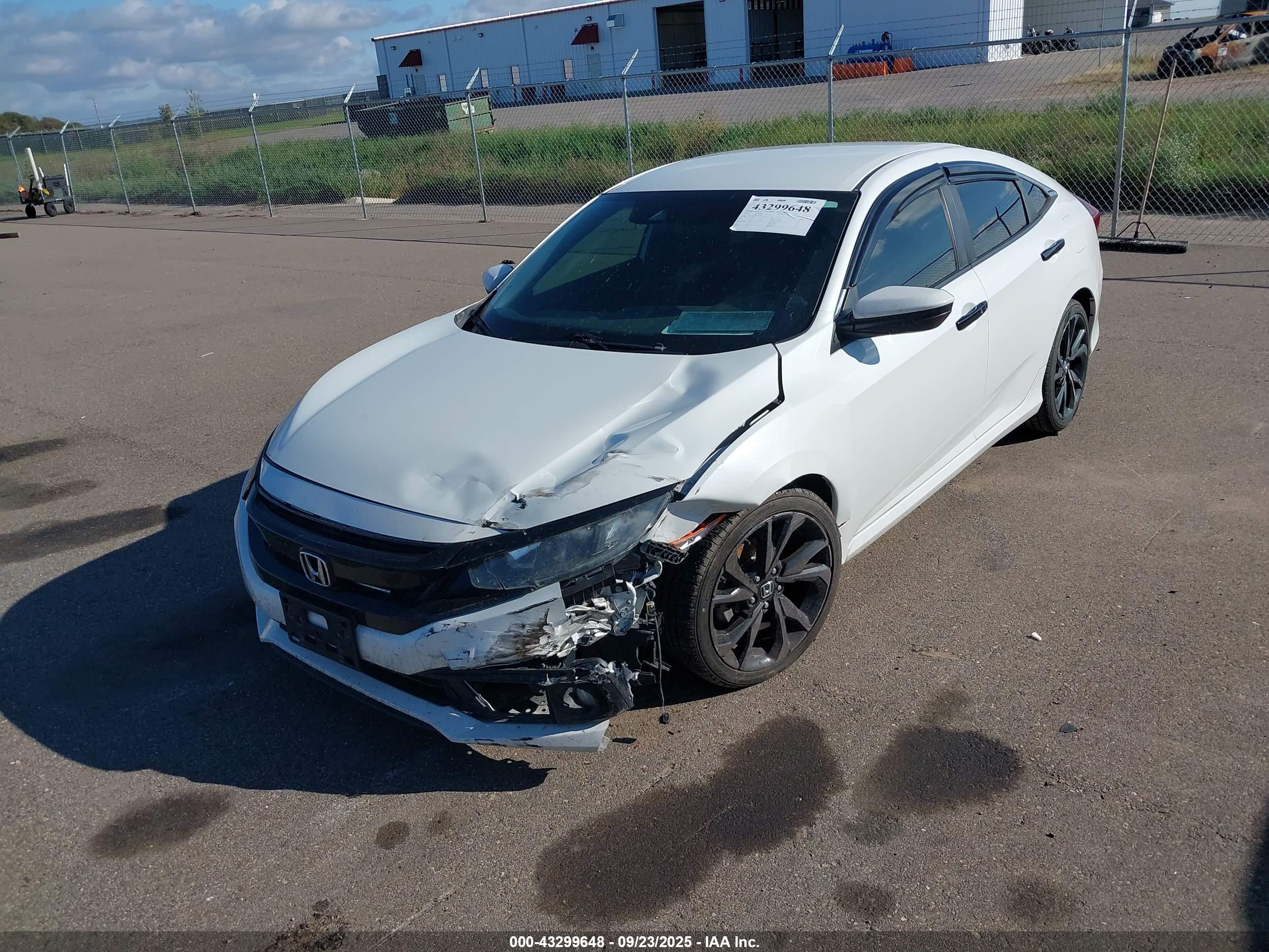 HONDA CIVIC image 2
