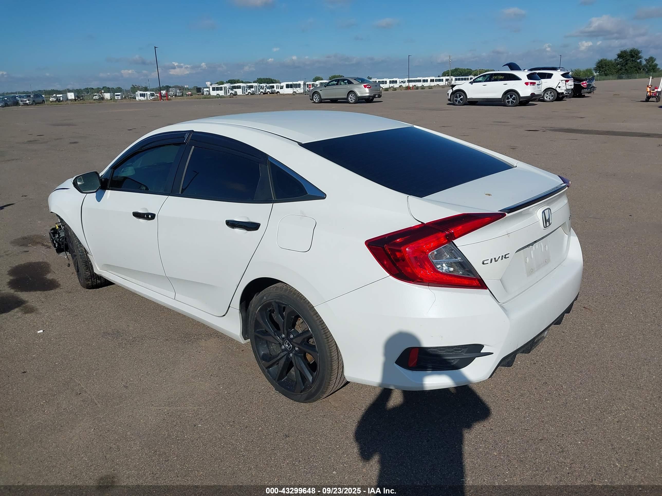 HONDA CIVIC image 3