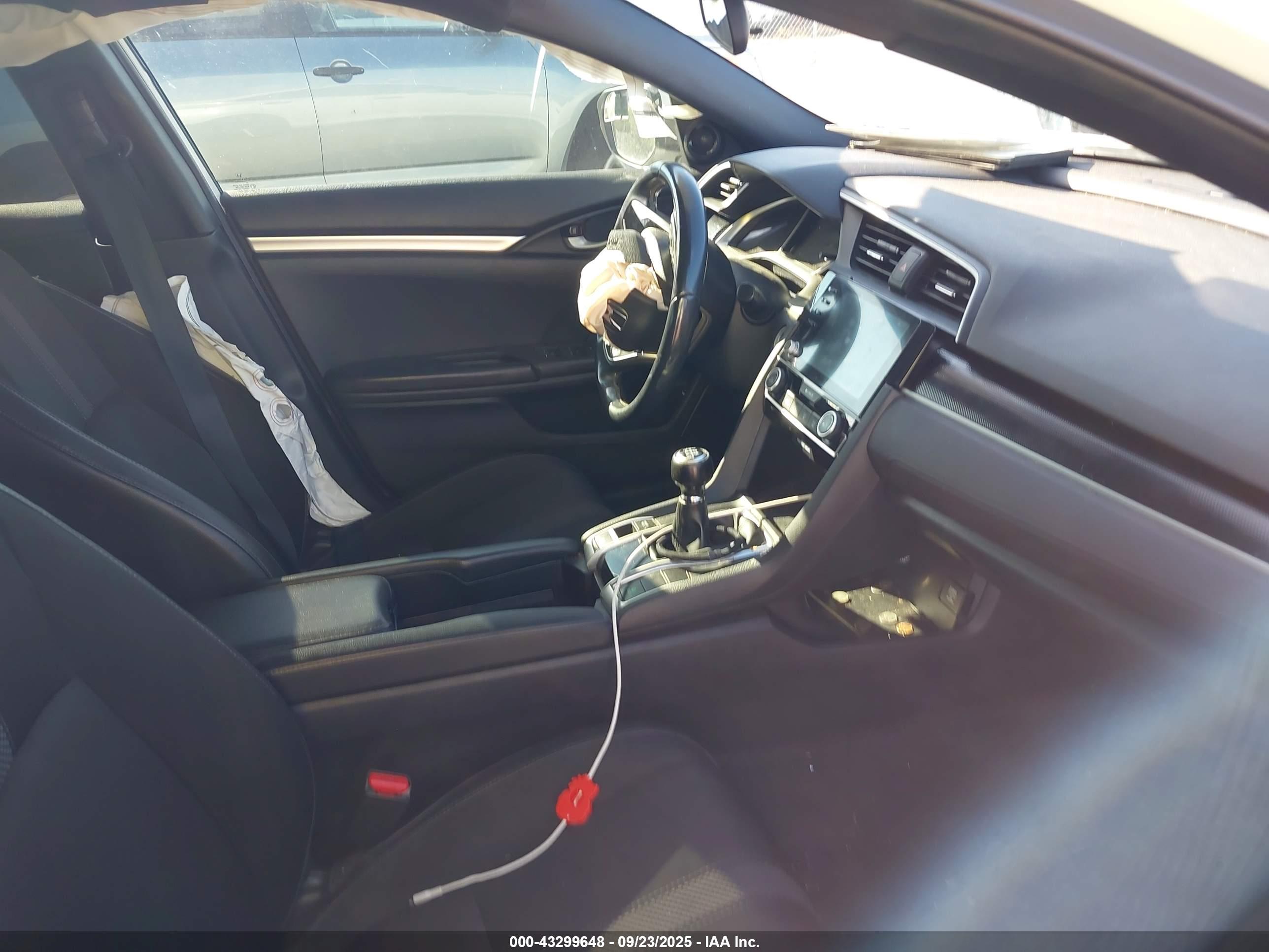 HONDA CIVIC image 5