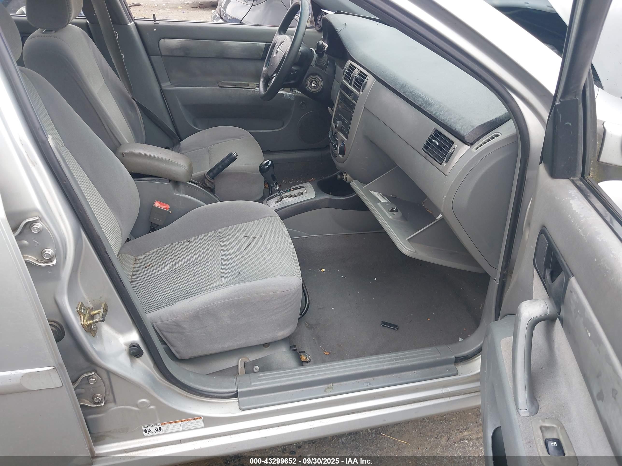 SUZUKI FORENZA image 5