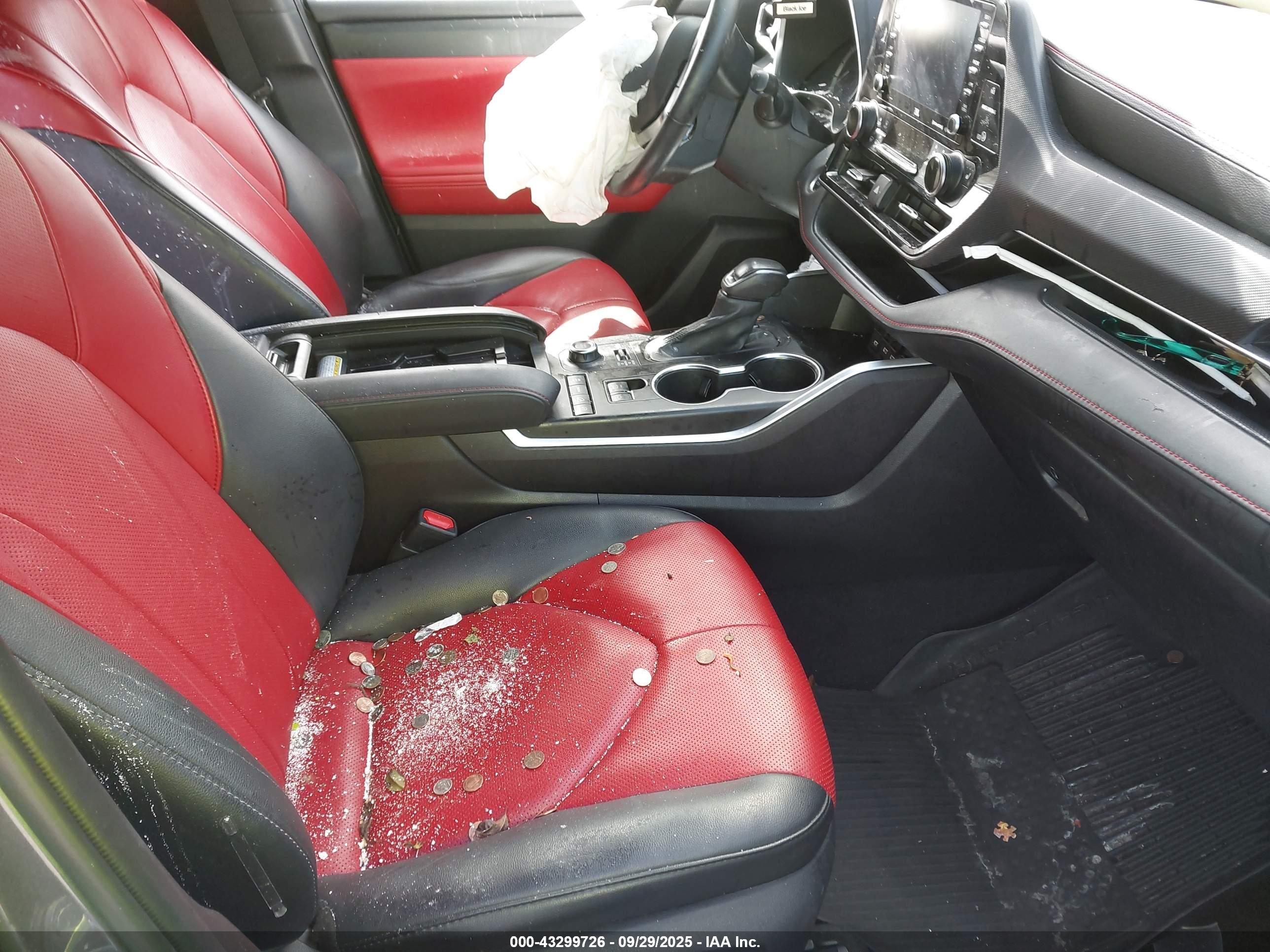TOYOTA HIGHLANDER image 5