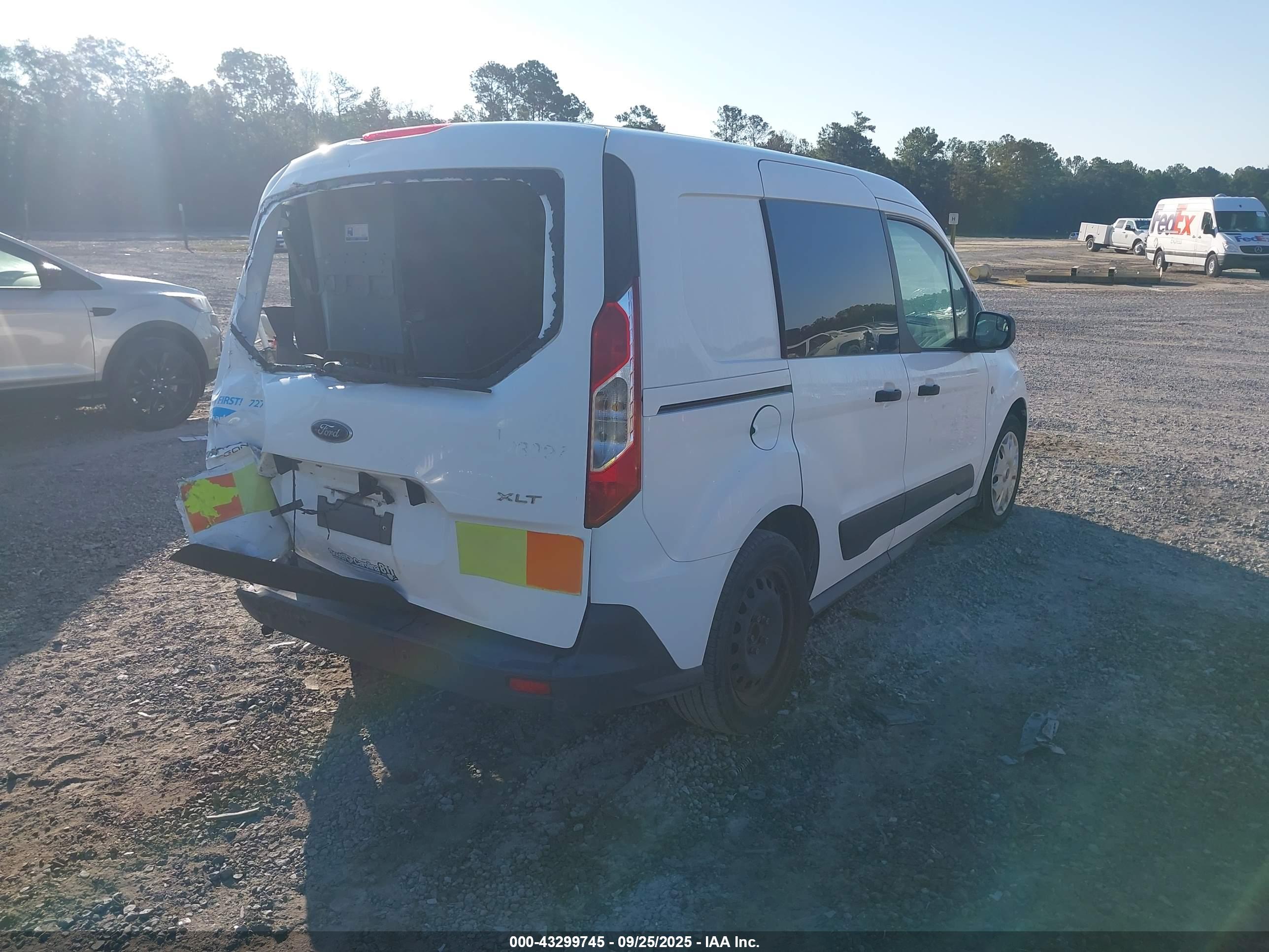 FORD TRANSIT image 4