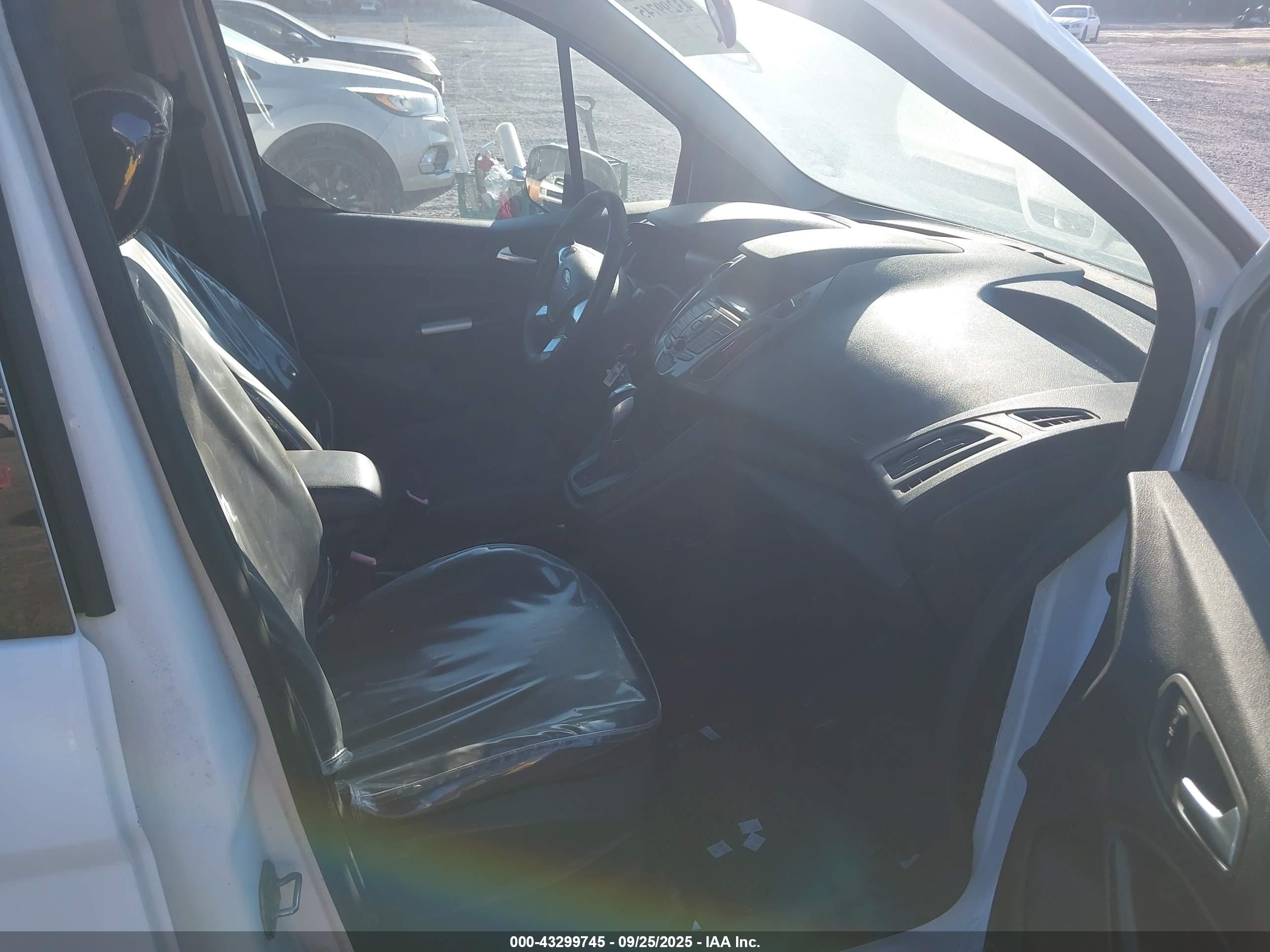 FORD TRANSIT image 5