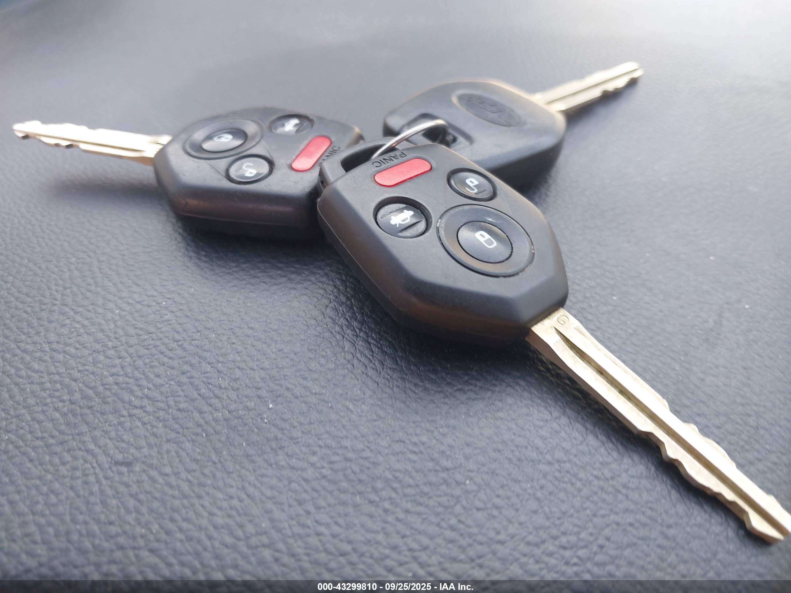 SUBARU OUTBACK image 11