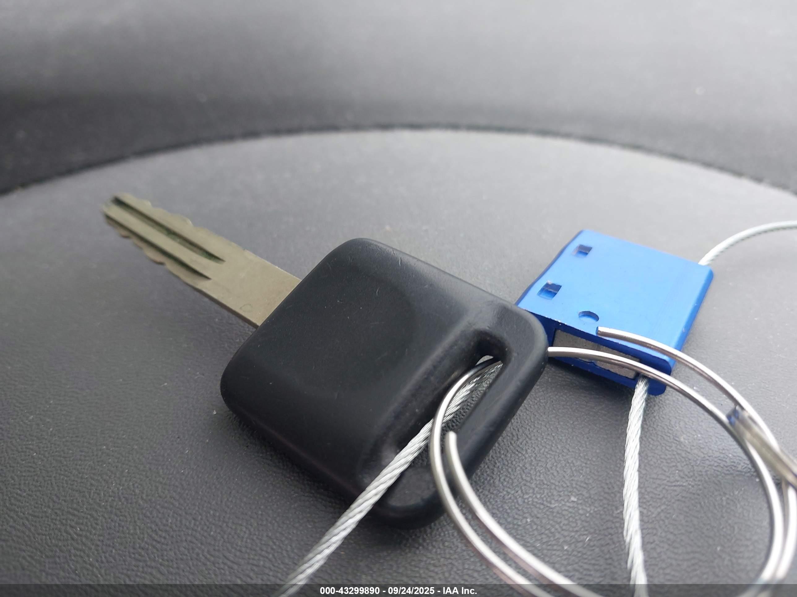 NISSAN XTERRA image 11