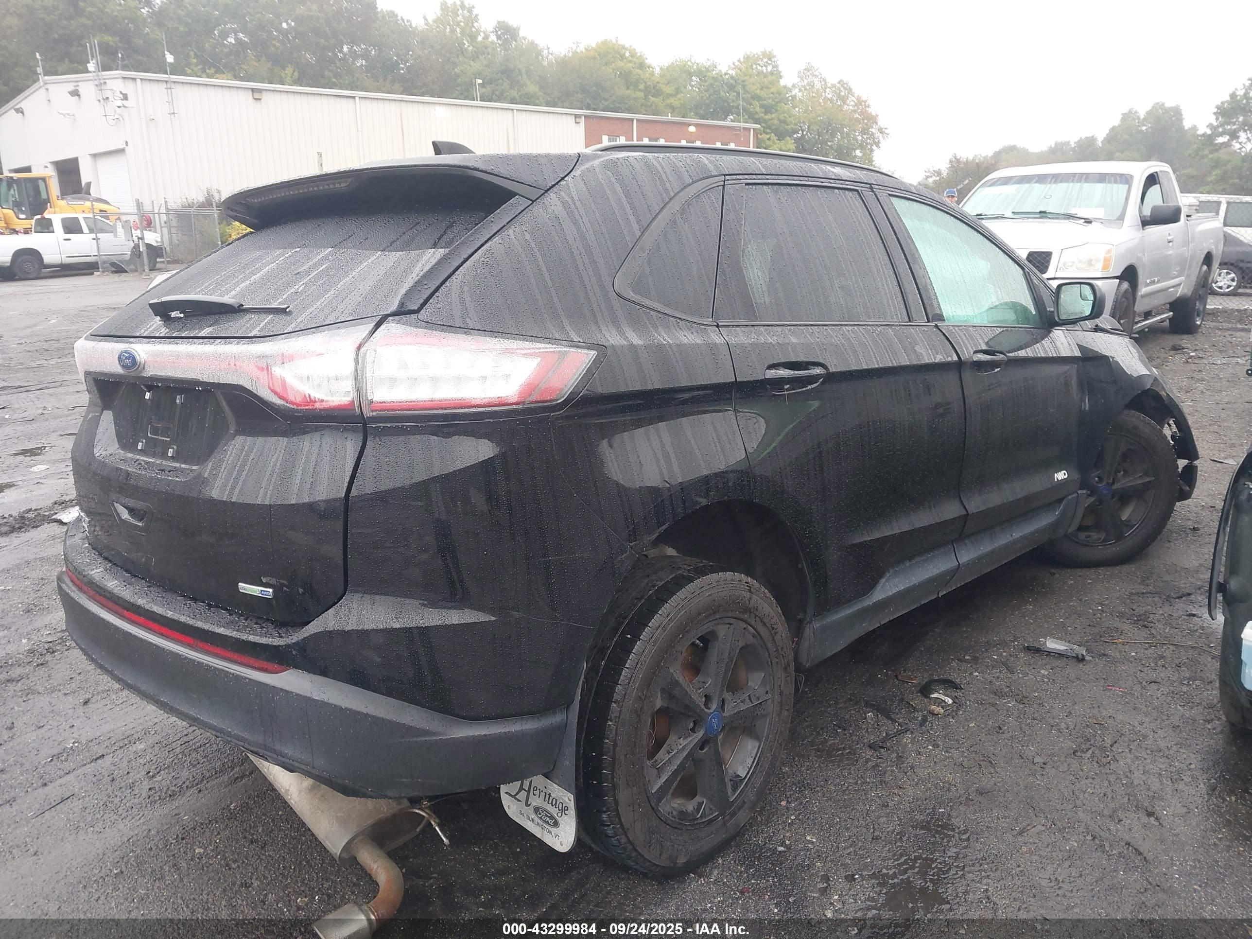 FORD EDGE image 4