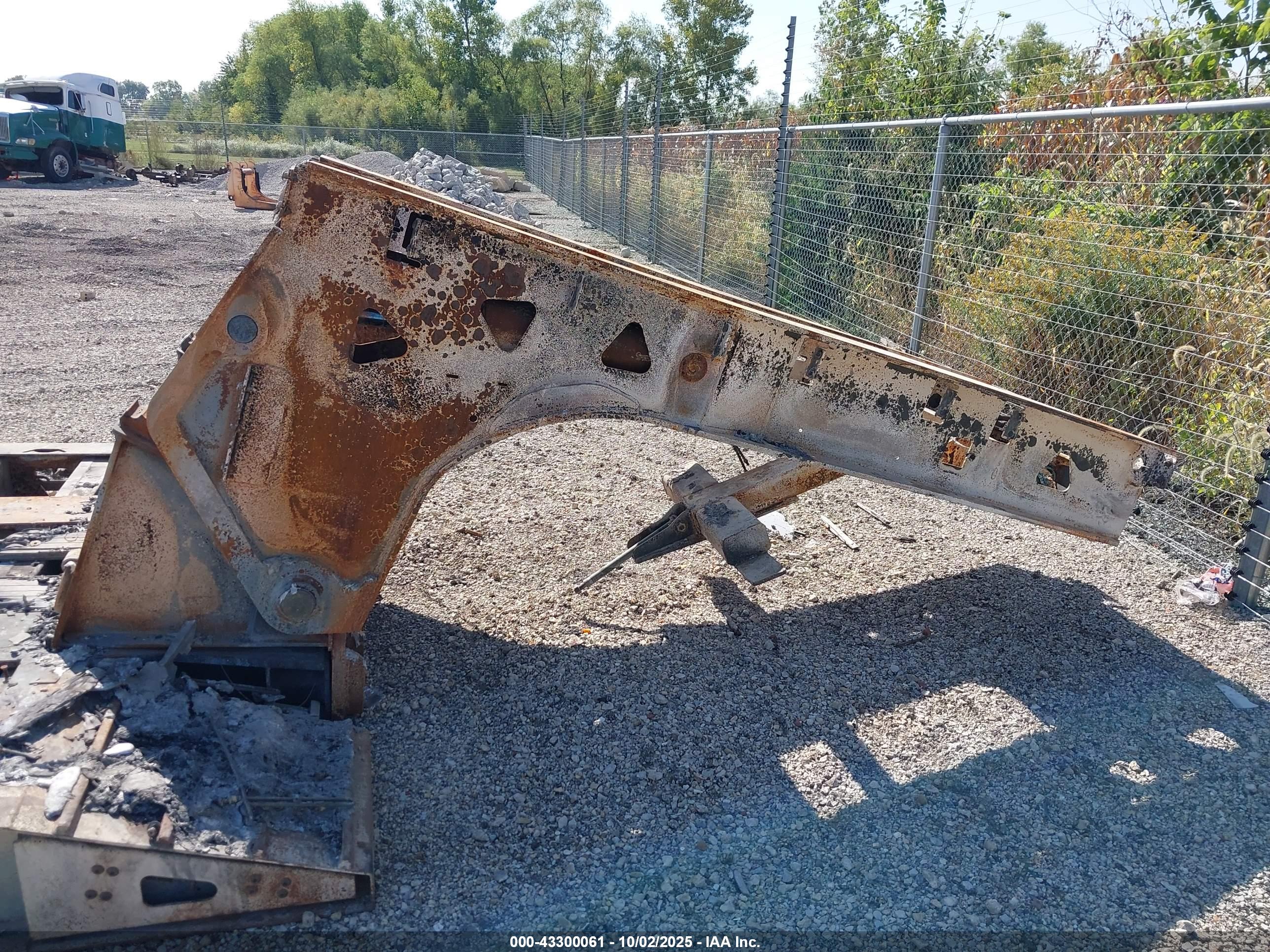 TRAIL KING image 8