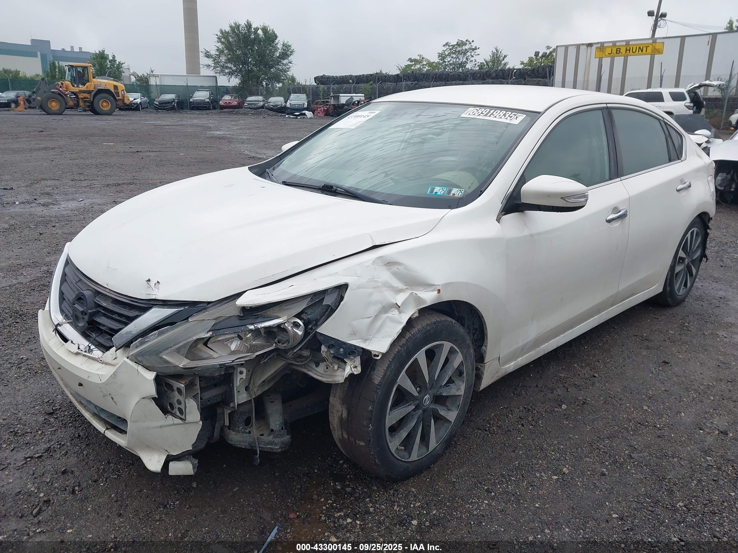 NISSAN ALTIMA image 2