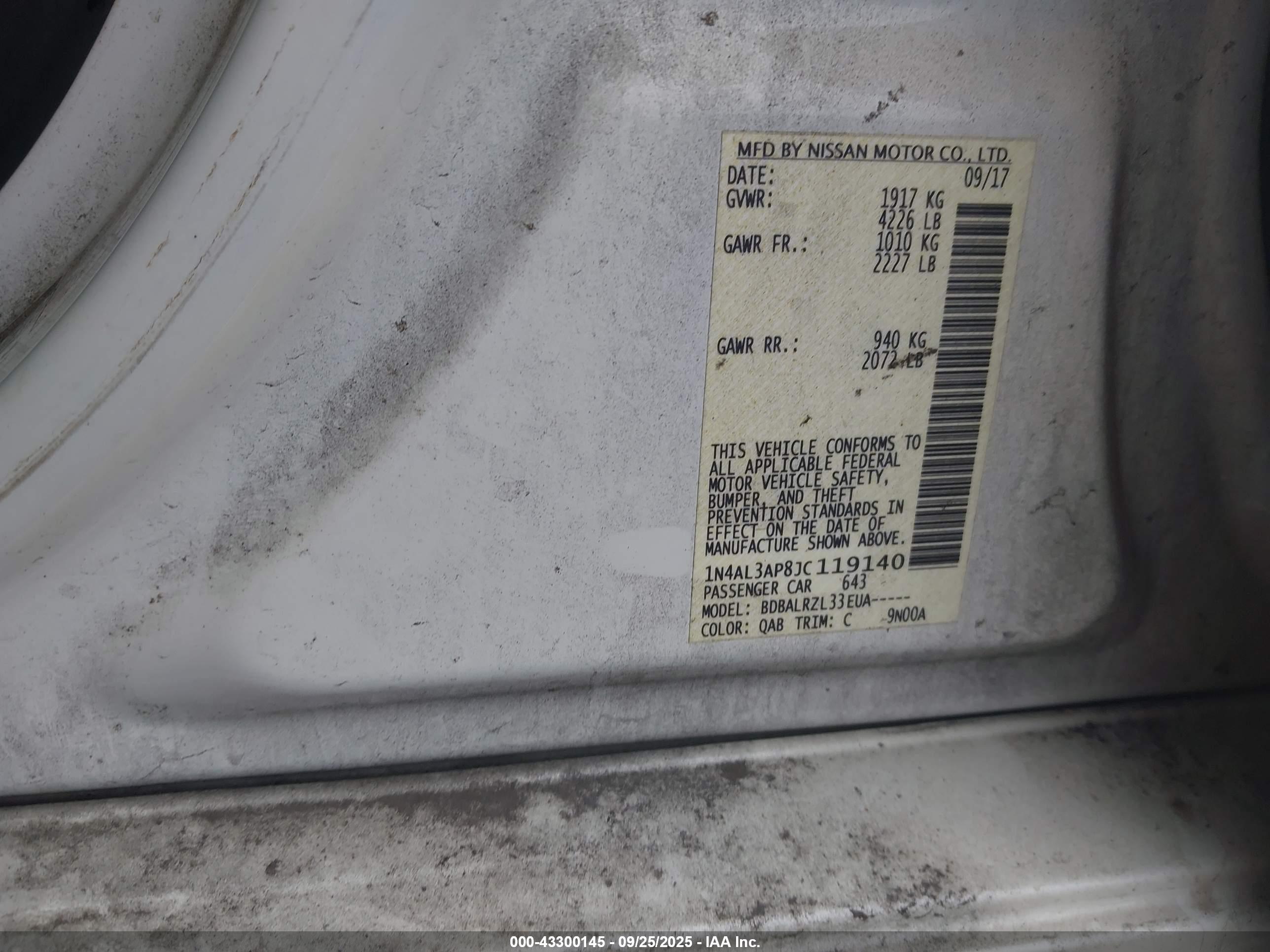 NISSAN ALTIMA image 9