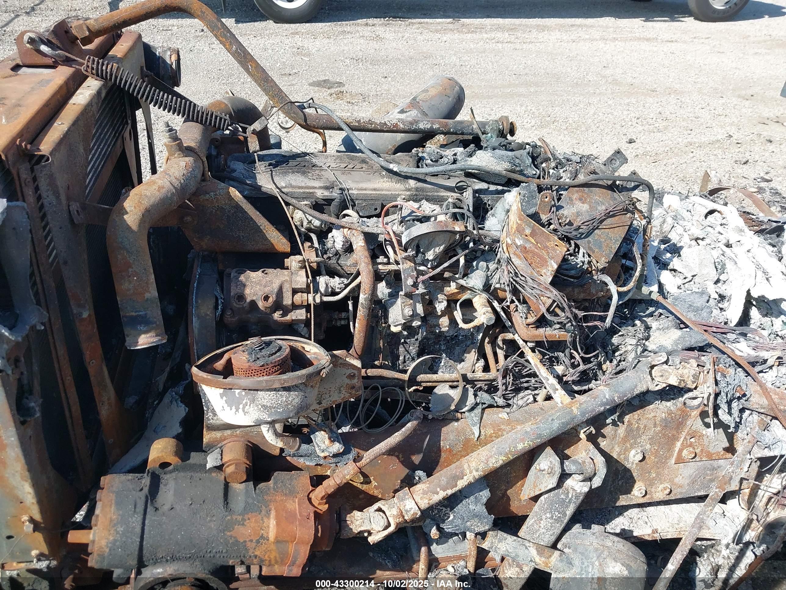 KENWORTH CONSTRUCTION image 10