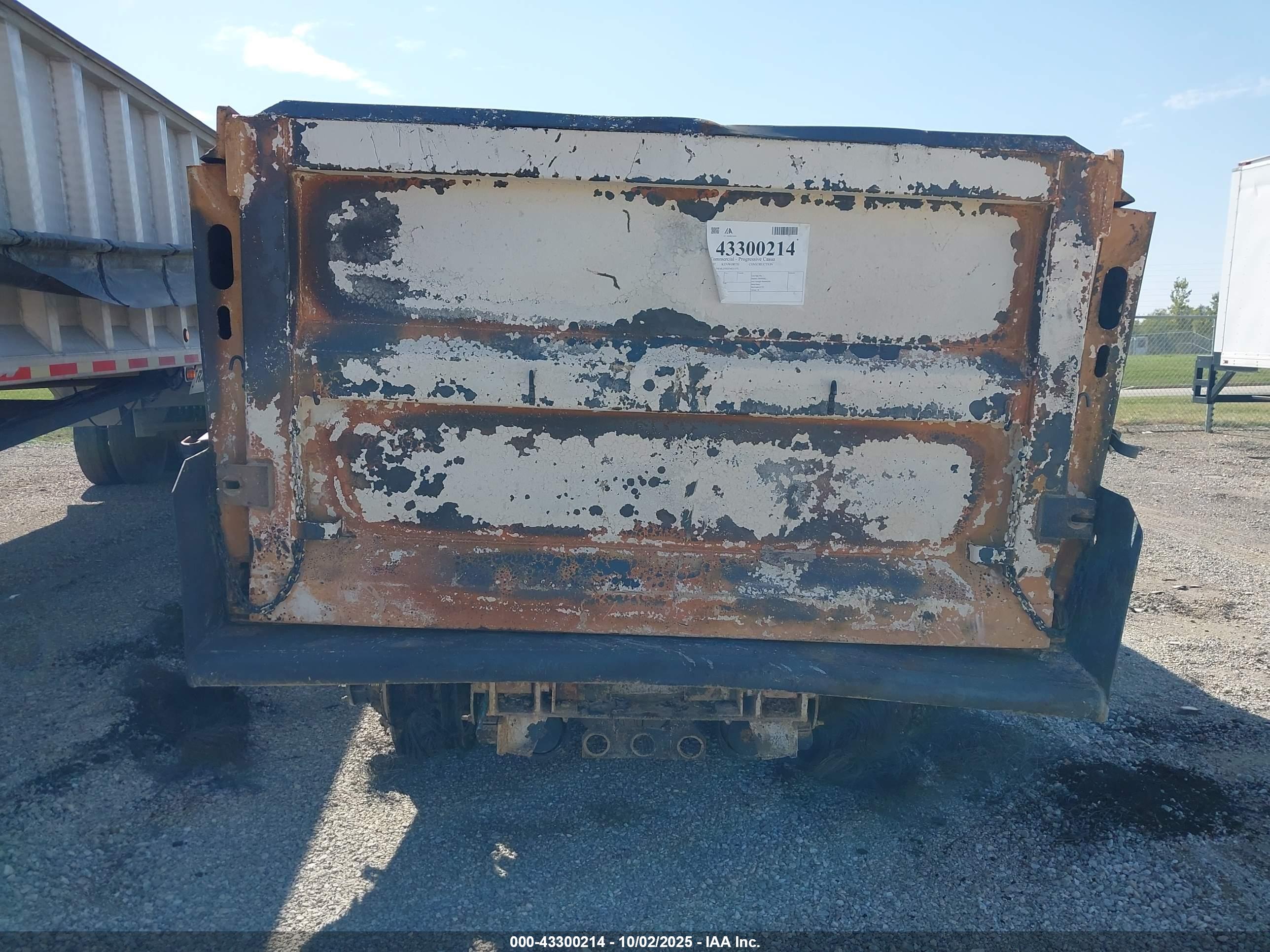 KENWORTH CONSTRUCTION image 8