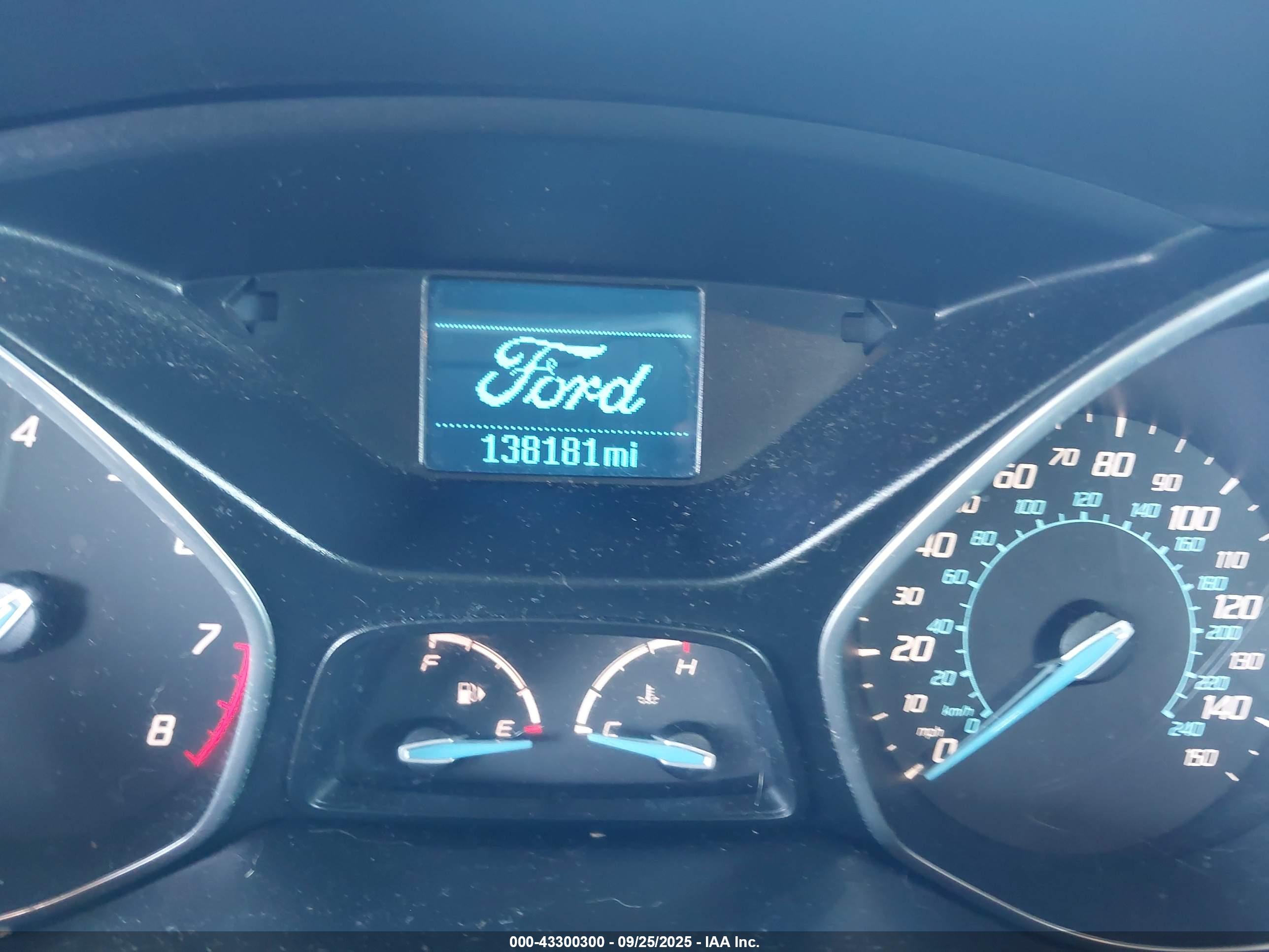 FORD FOCUS image 7
