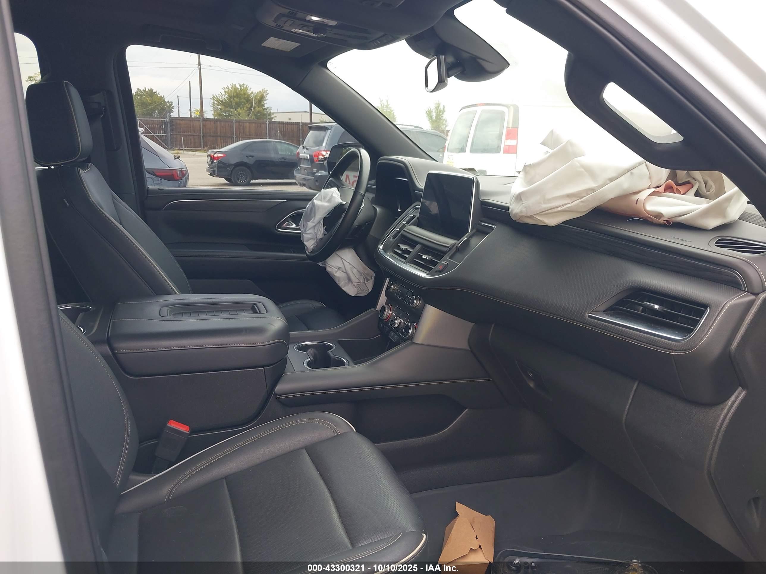 GMC YUKON image 5