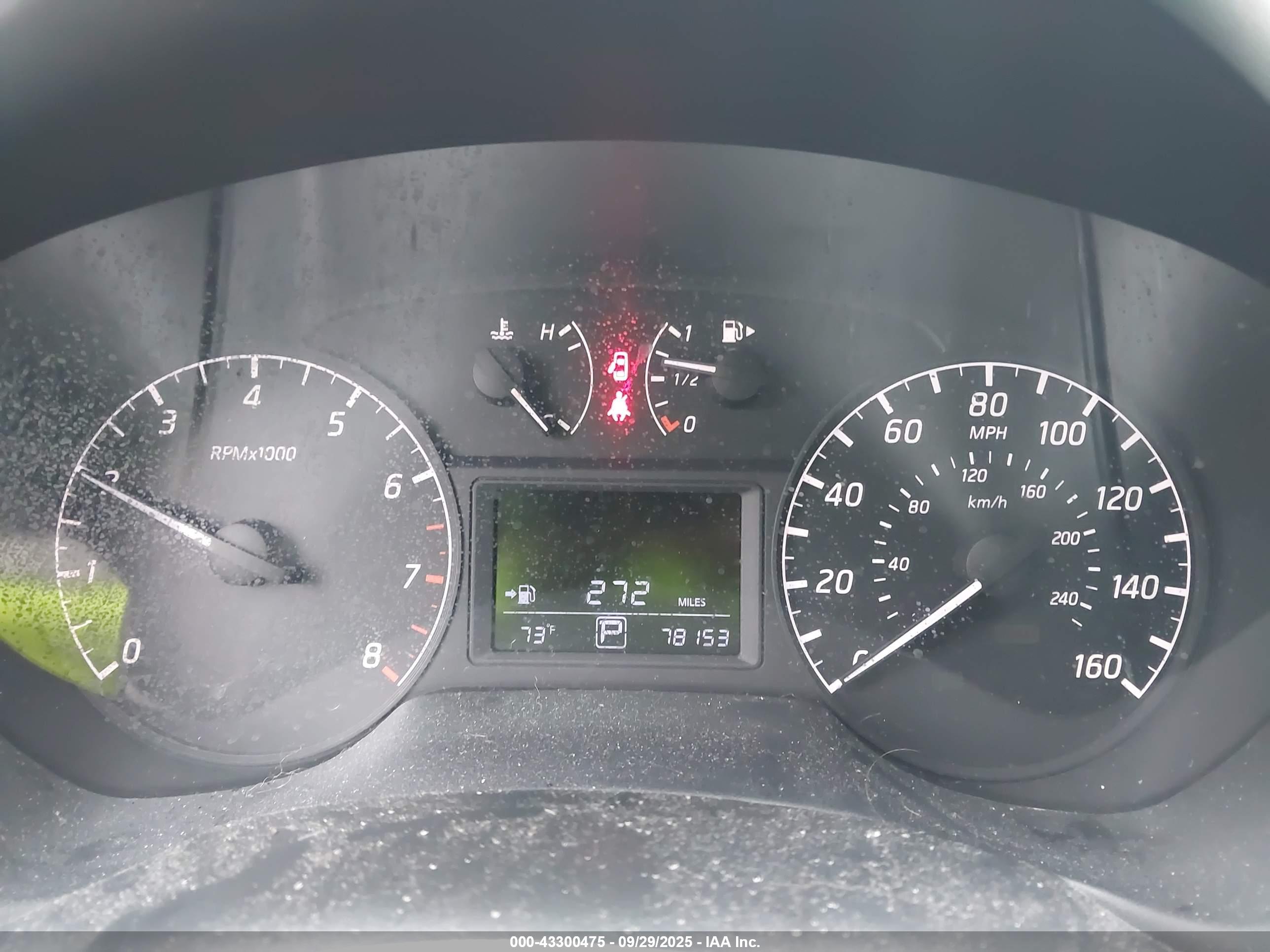 NISSAN SENTRA image 7