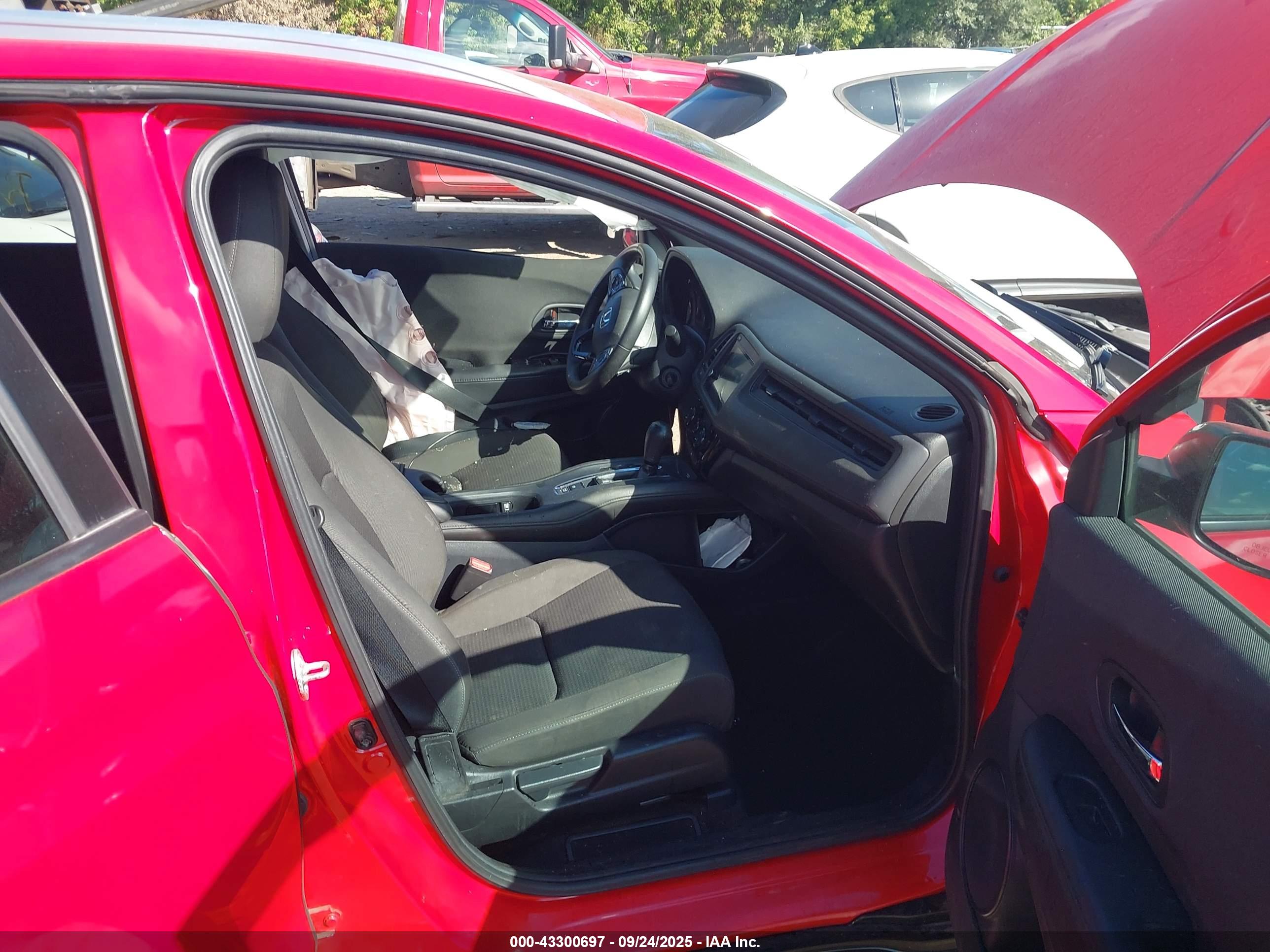 HONDA HR-V image 5