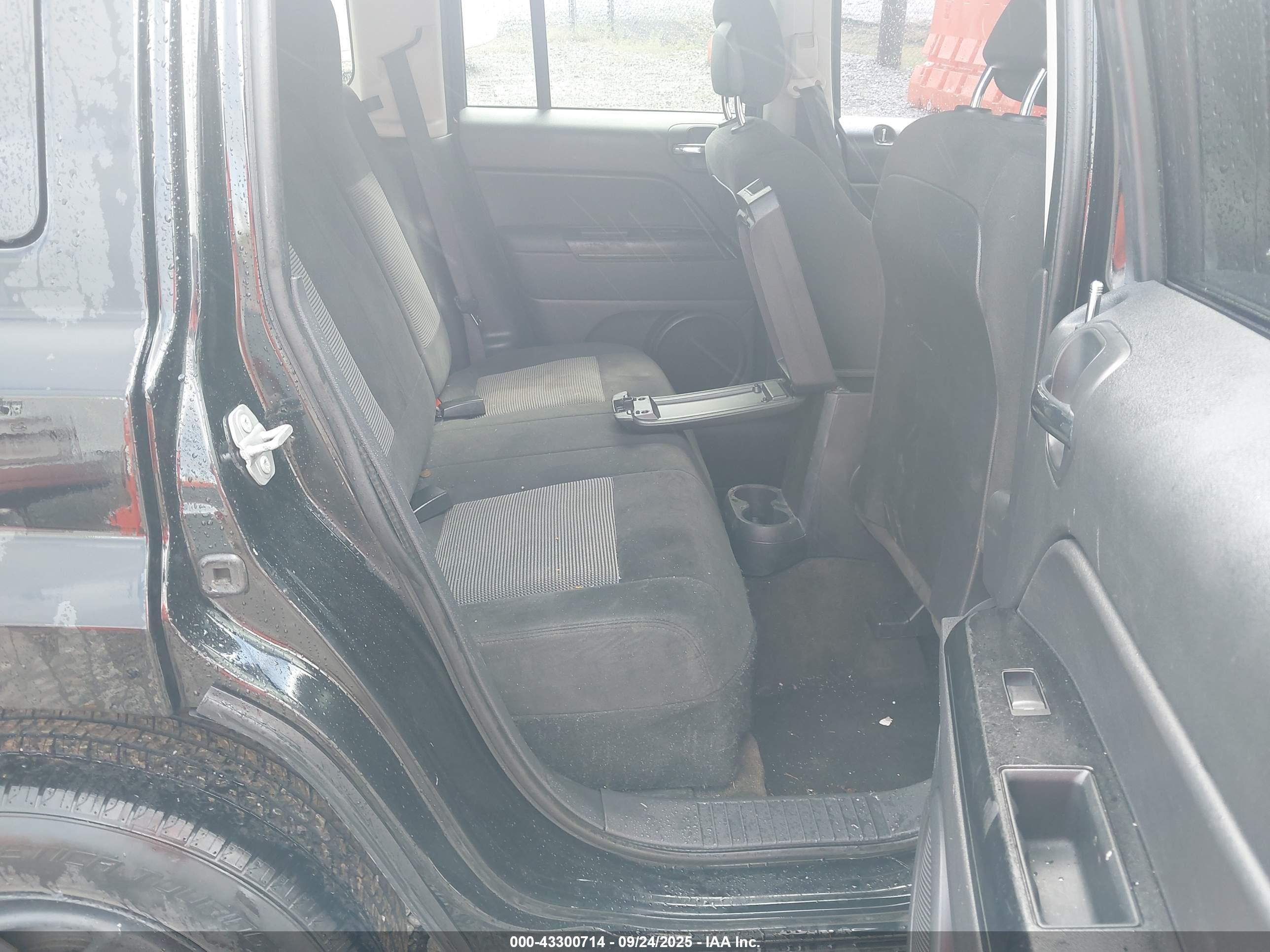 JEEP PATRIOT image 8