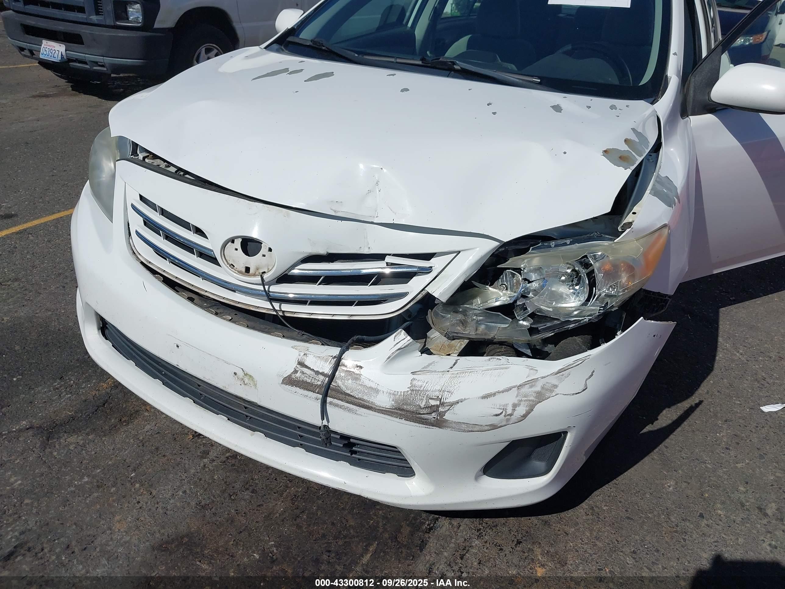 TOYOTA COROLLA image 6