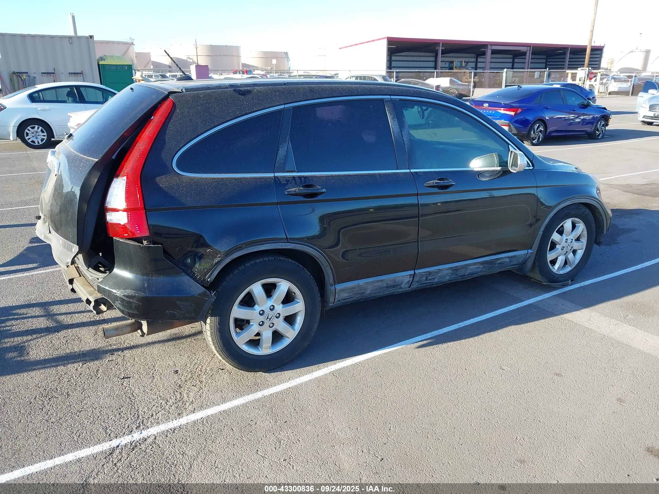 HONDA CR-V image 4