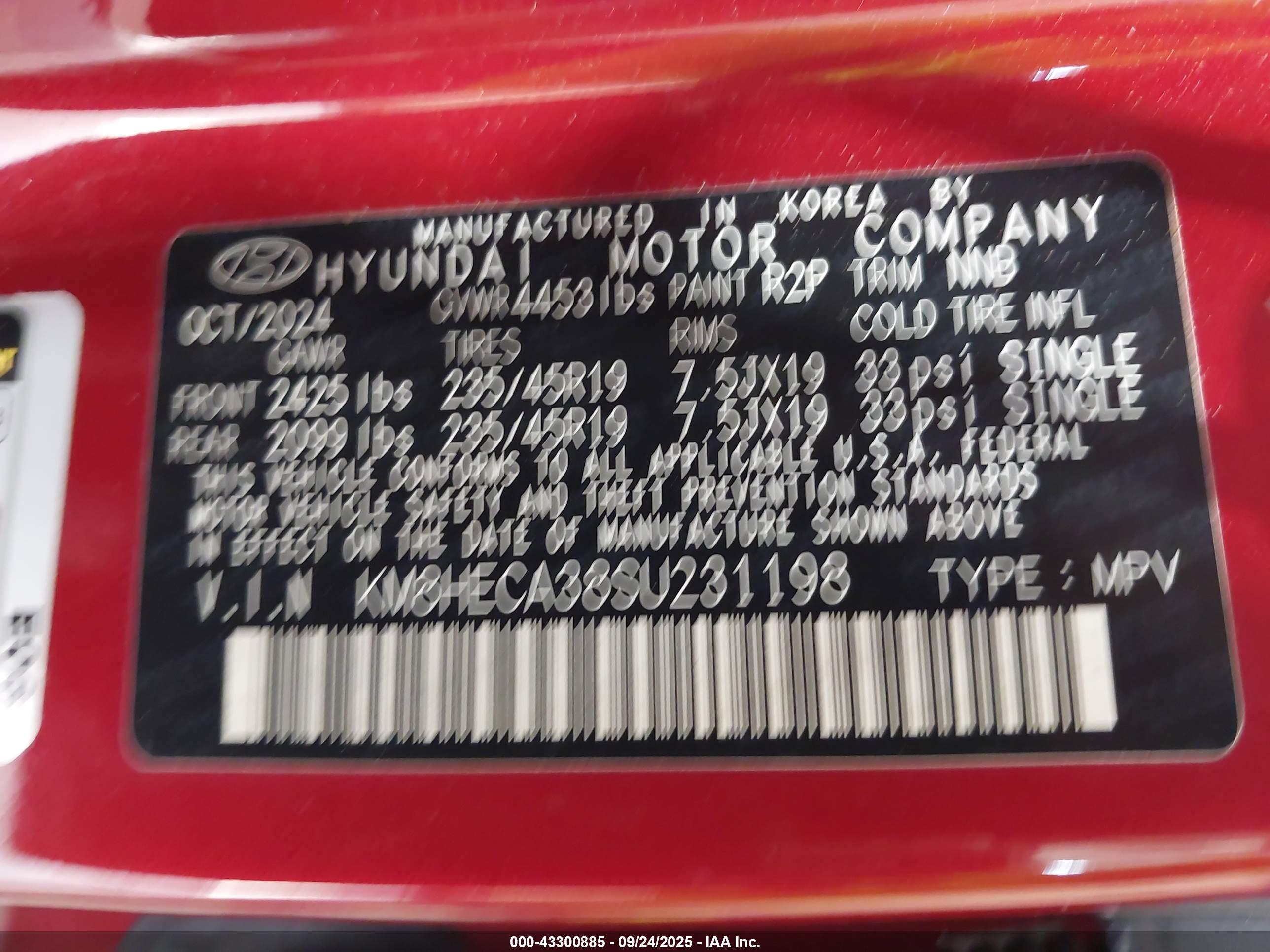 HYUNDAI KONA image 9