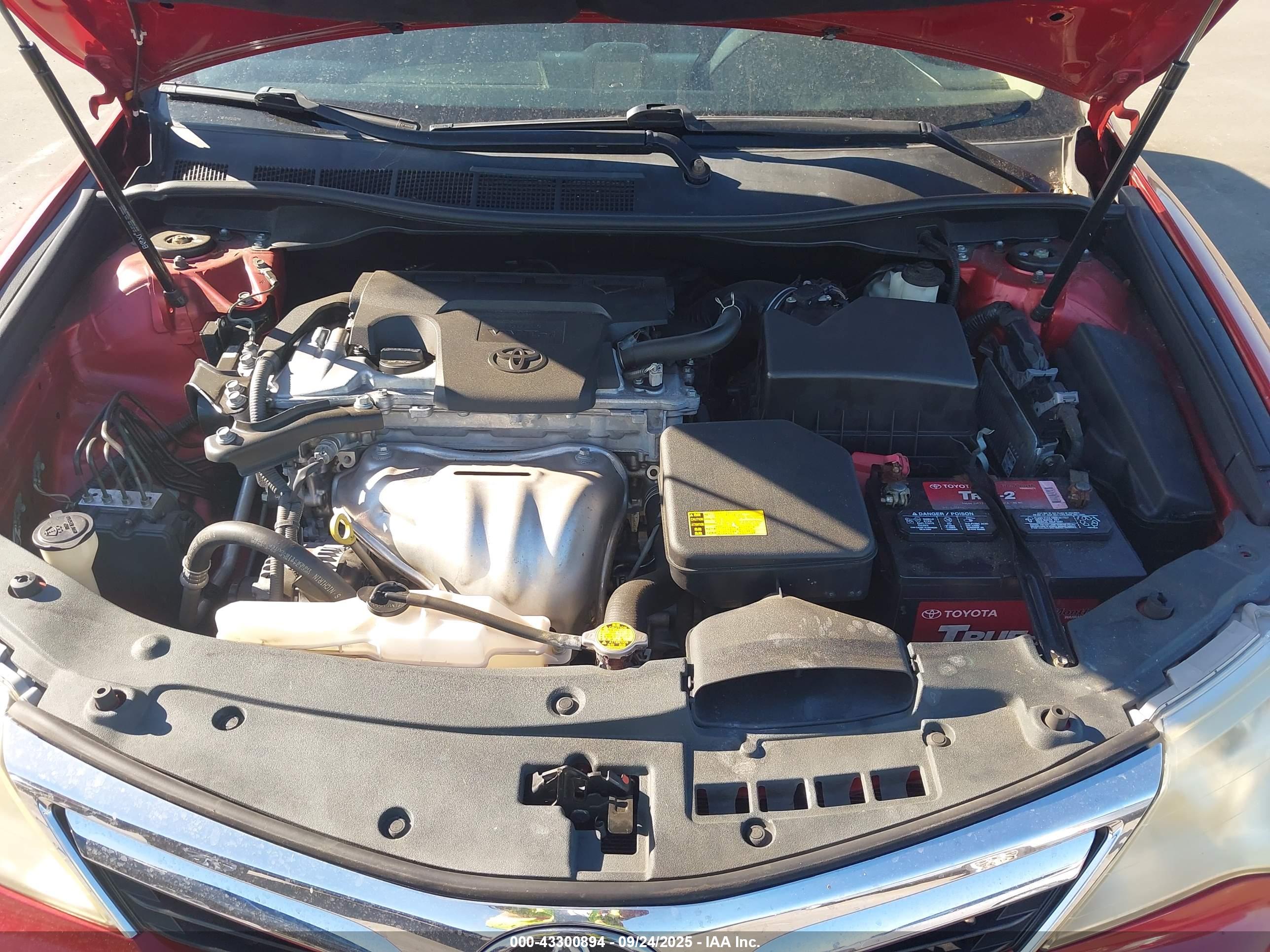 TOYOTA CAMRY image 10