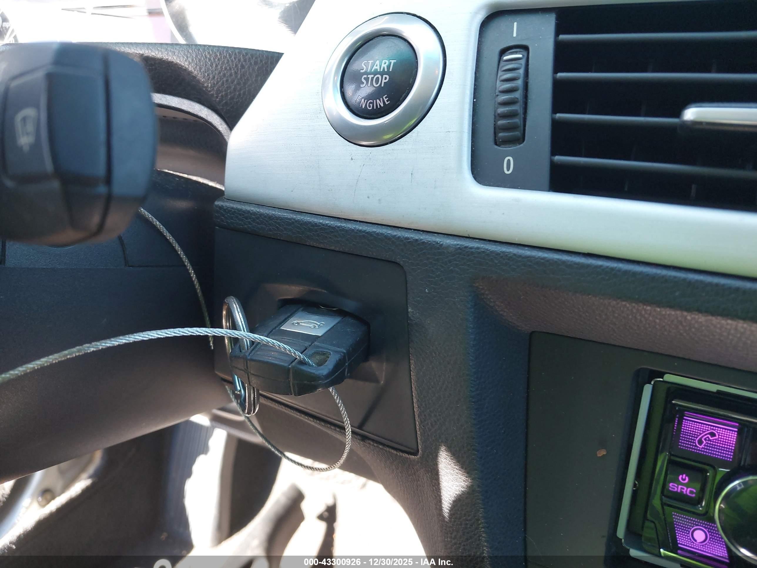 BMW 330I image 11