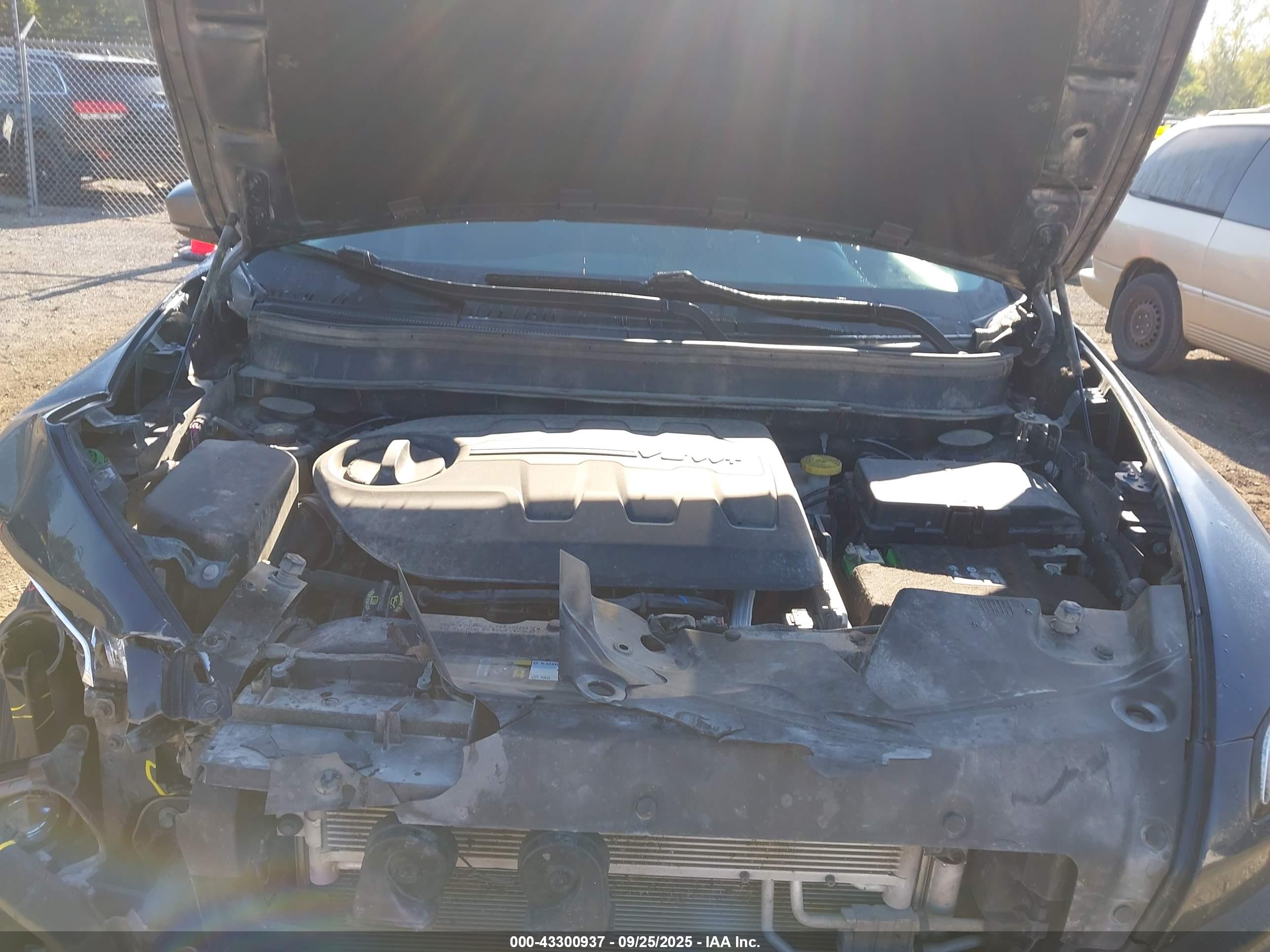 JEEP CHEROKEE image 10