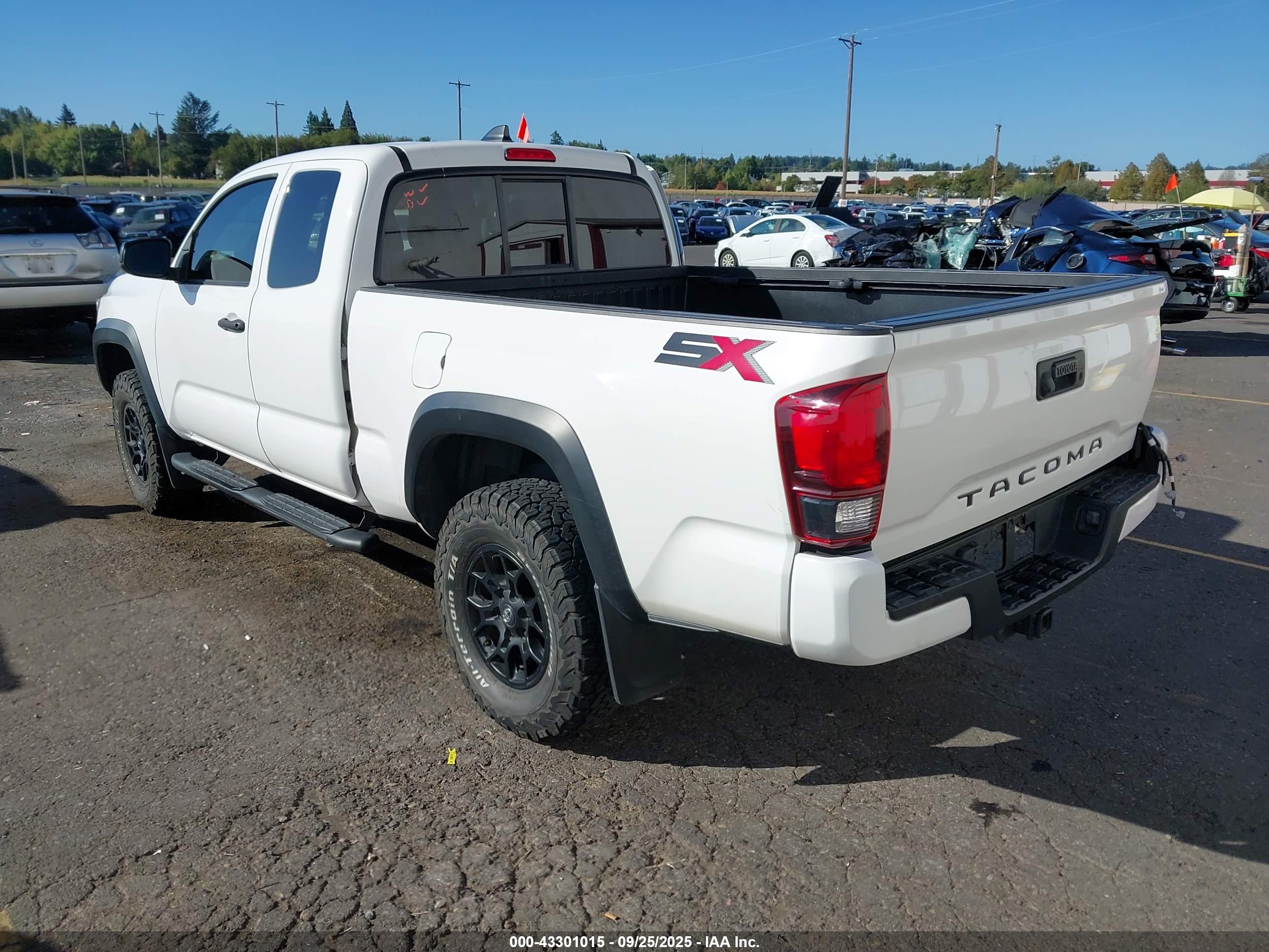 TOYOTA TACOMA image 3