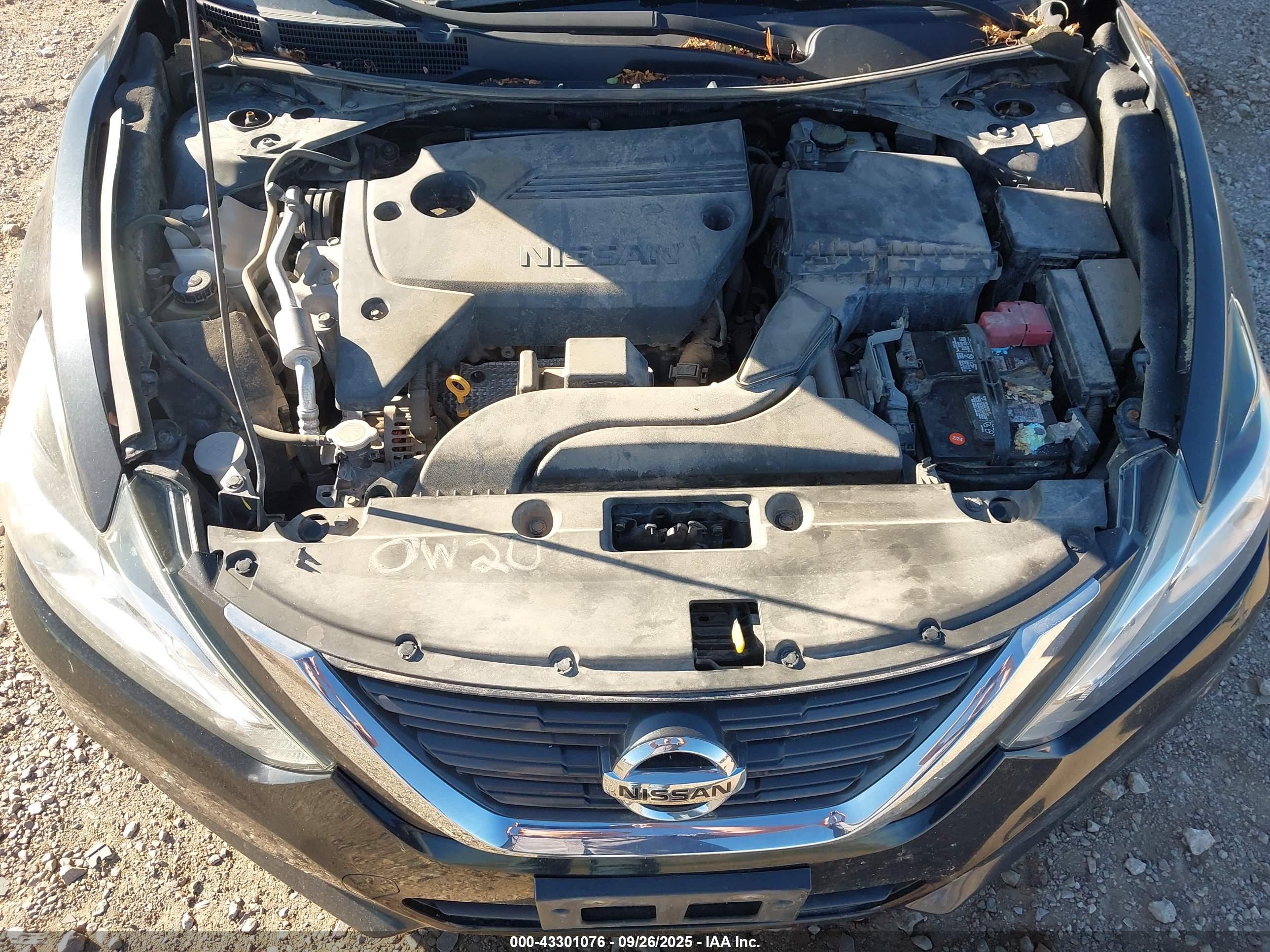 NISSAN ALTIMA image 10
