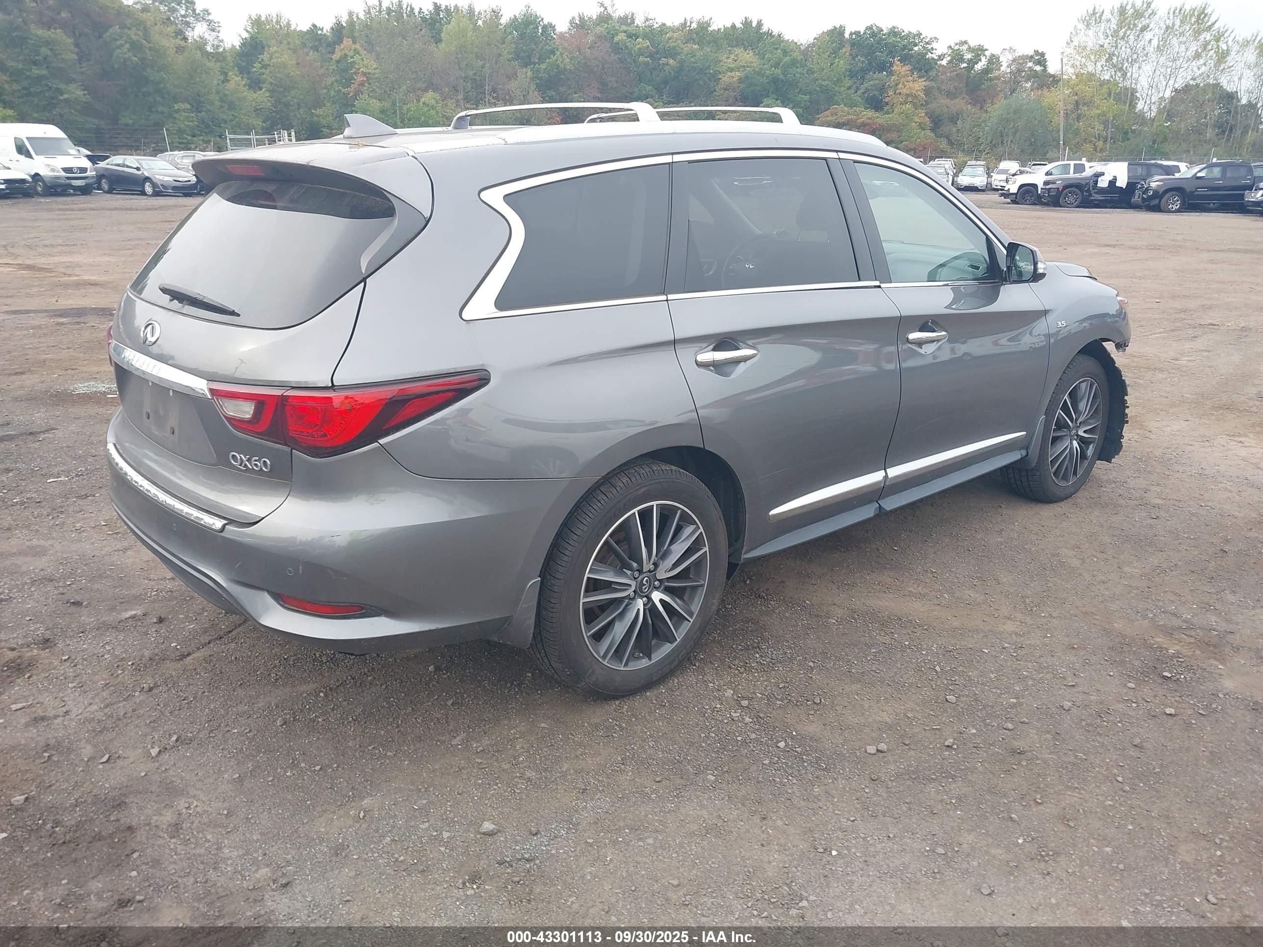 INFINITI QX60 image 4