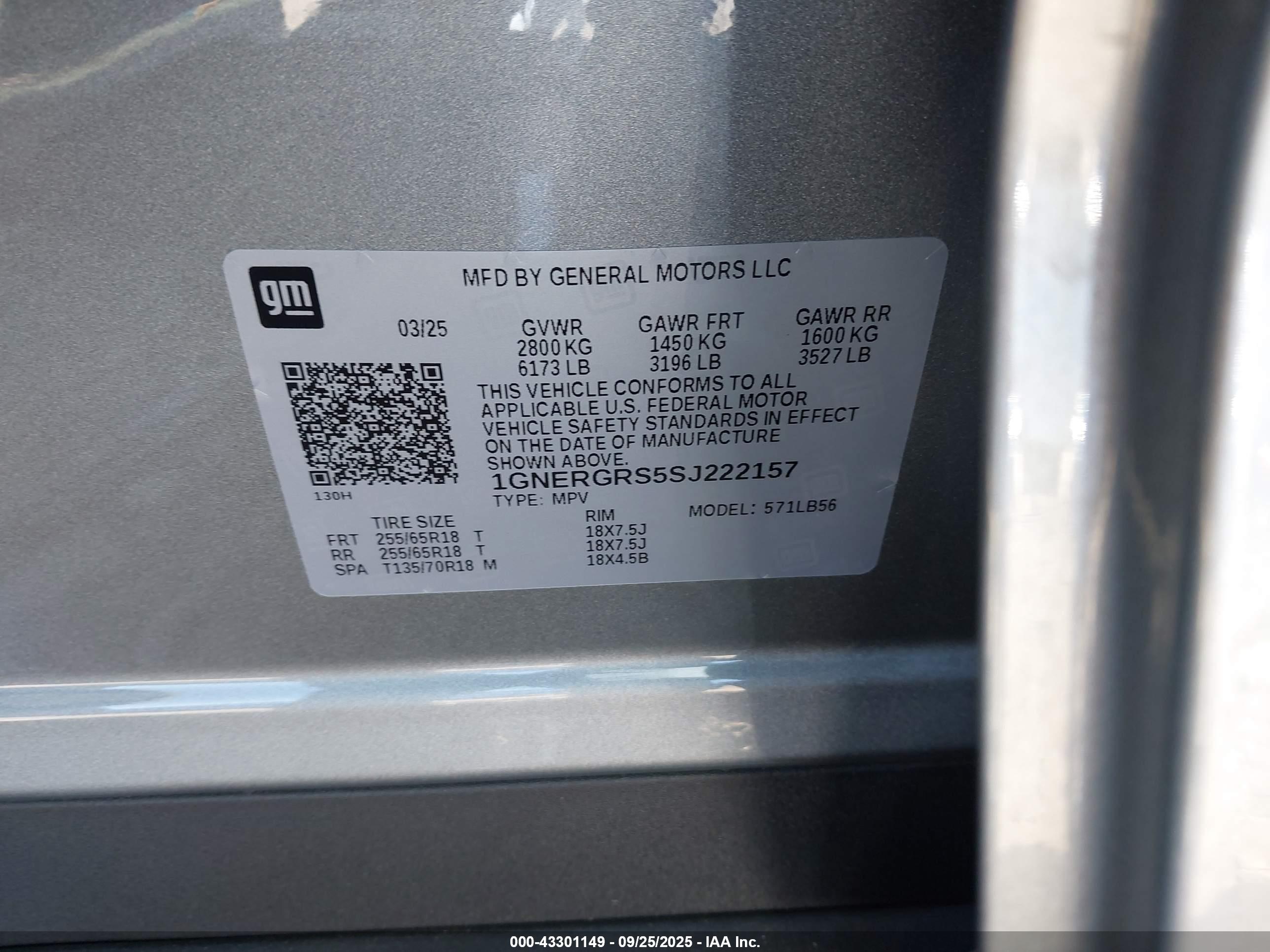 CHEVROLET TRAVERSE image 9