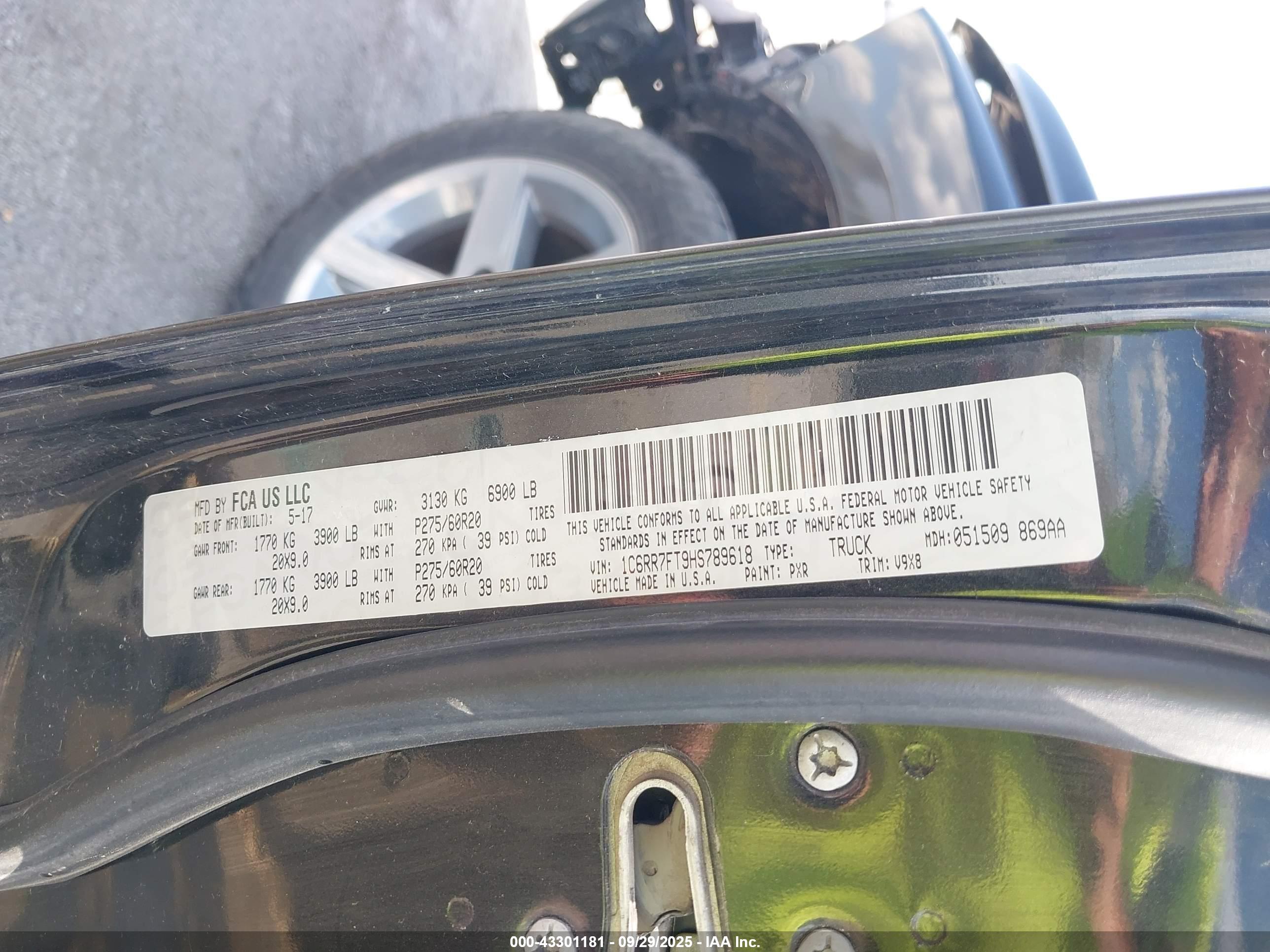 RAM 1500 image 9