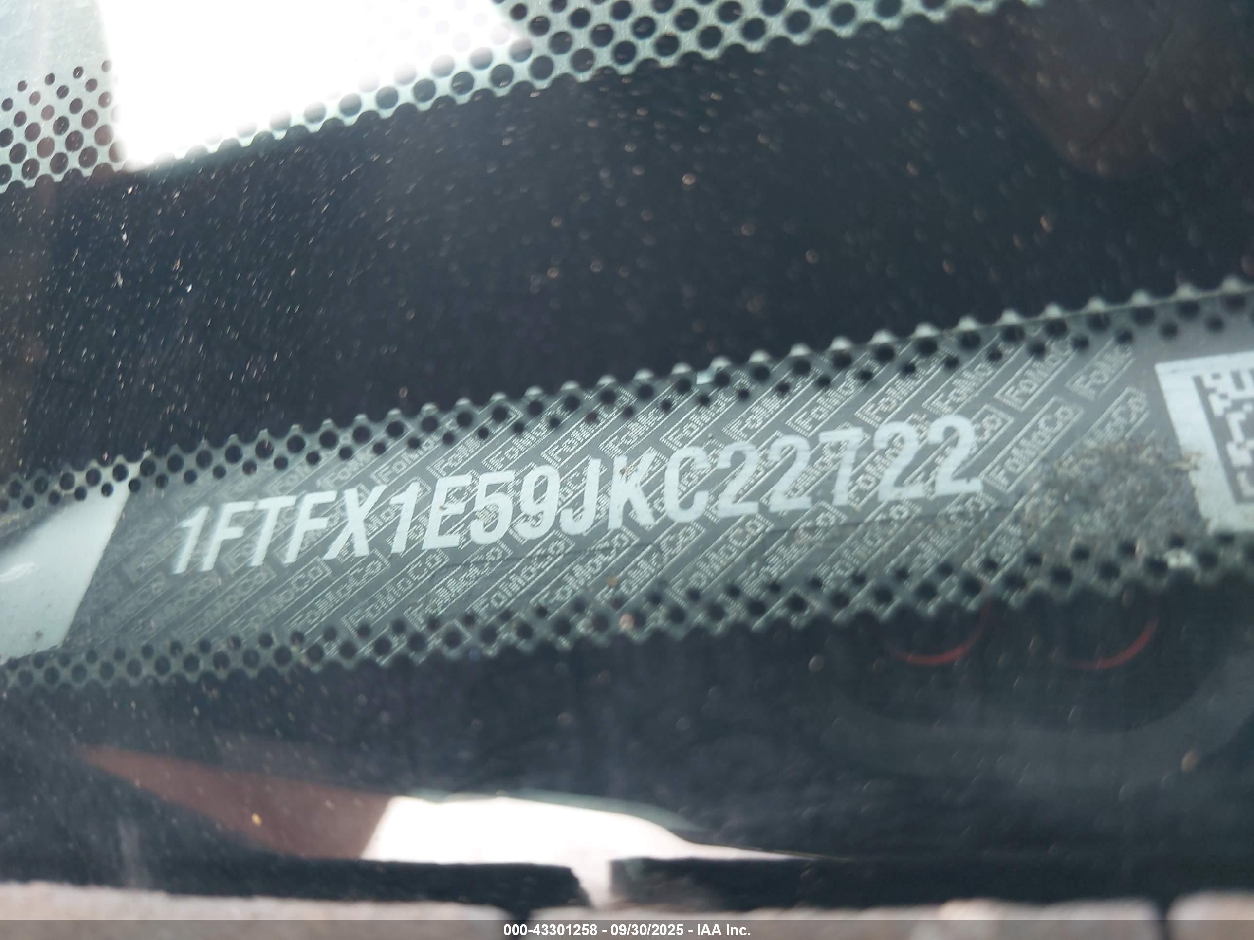 FORD F-150 image 9