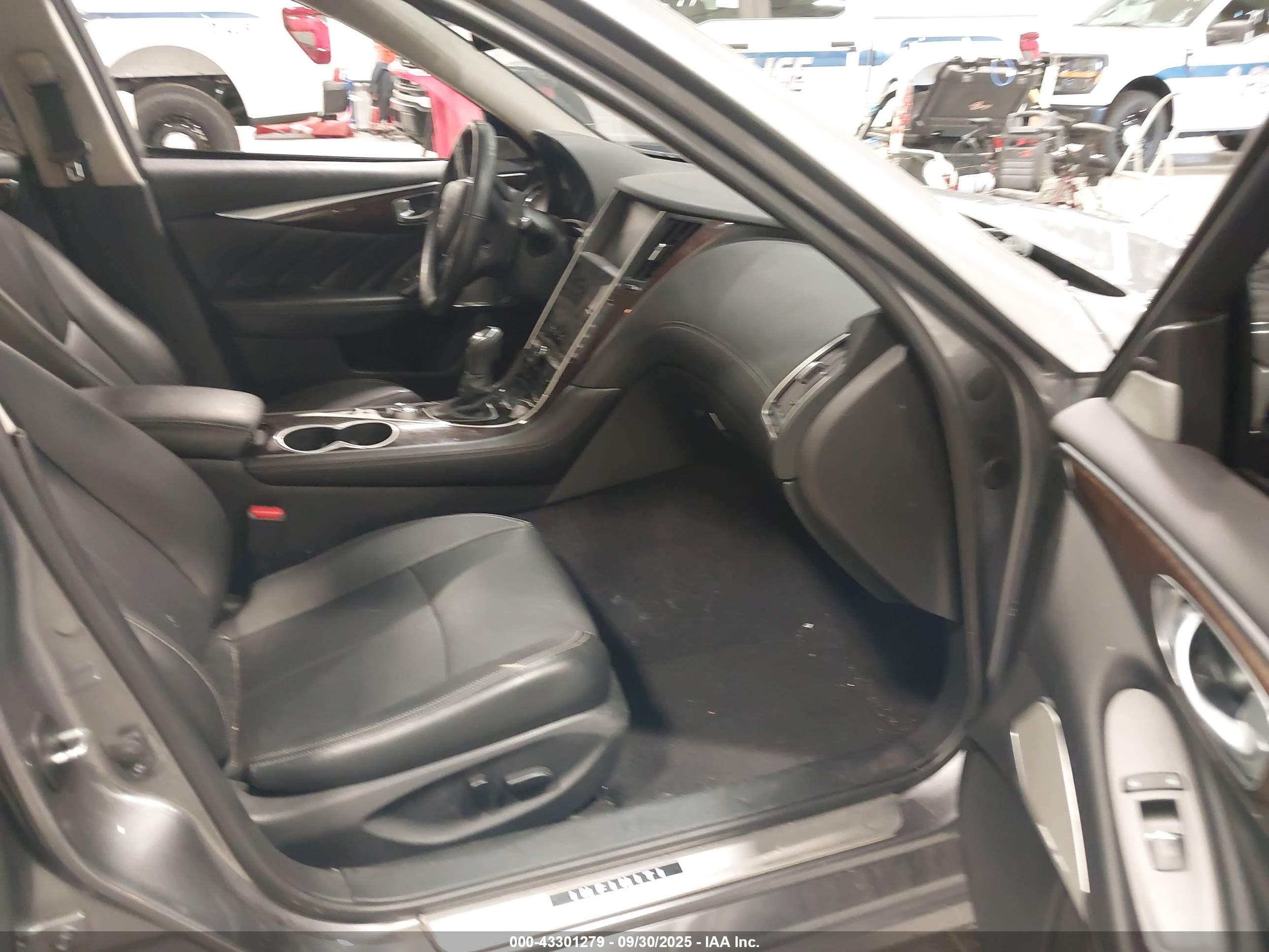 INFINITI Q50 image 5