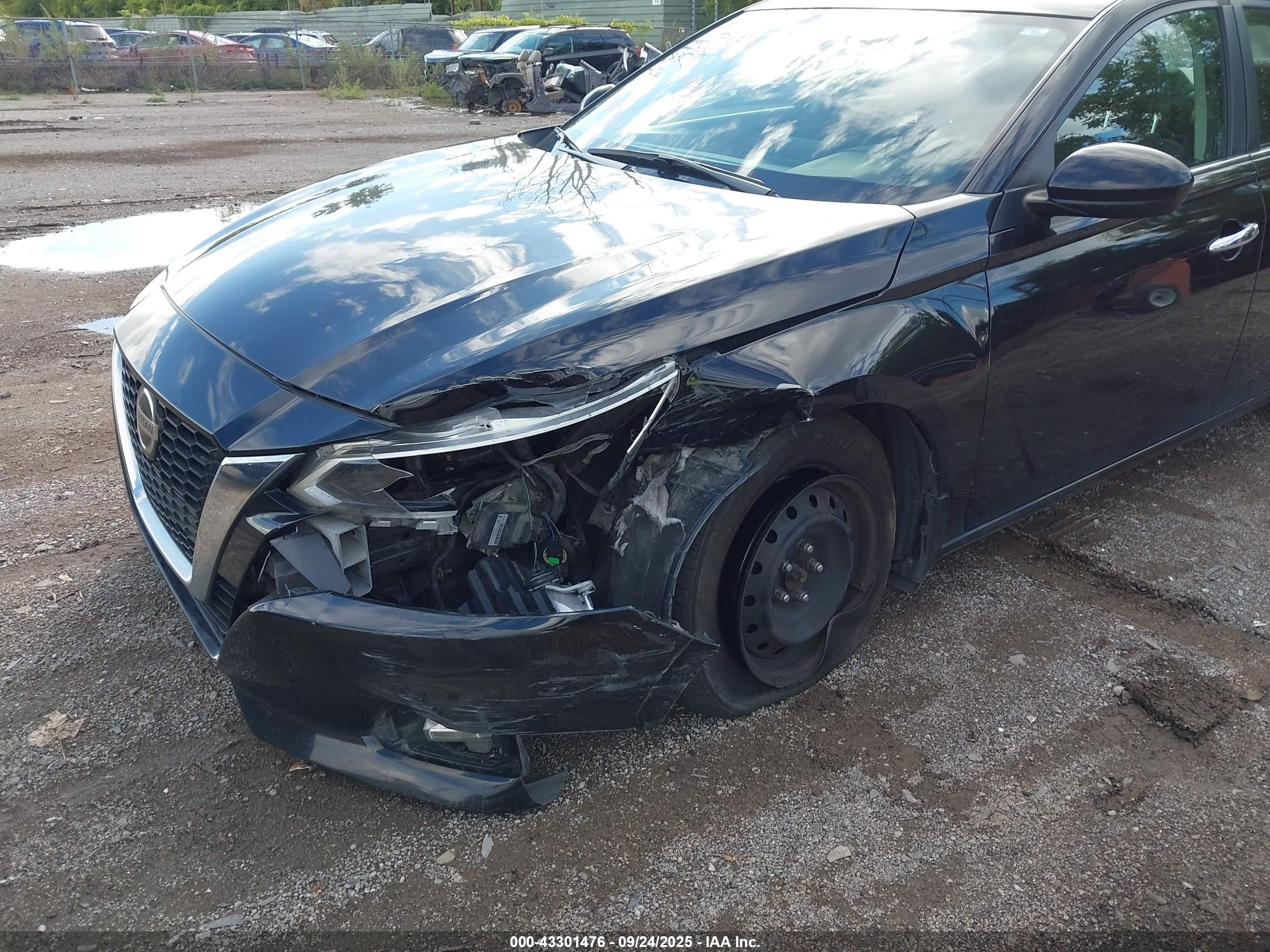 NISSAN ALTIMA image 6