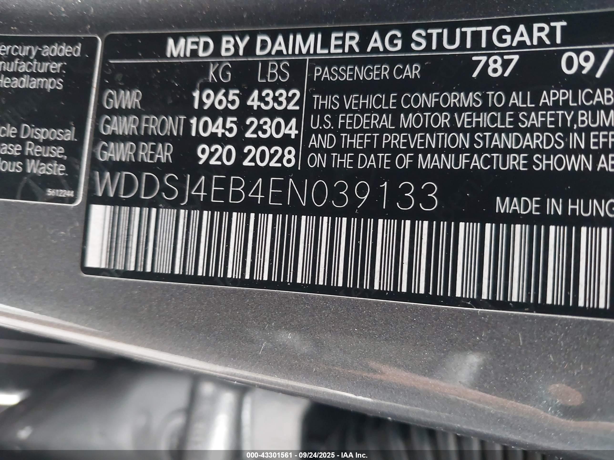 MERCEDES-BENZ CLA image 9