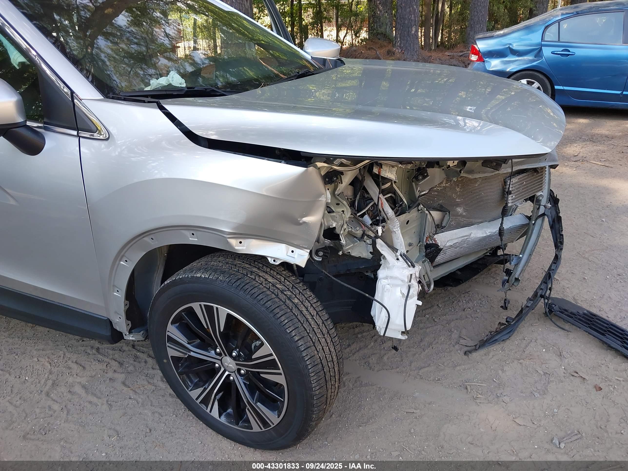 MITSUBISHI ECLIPSE image 6