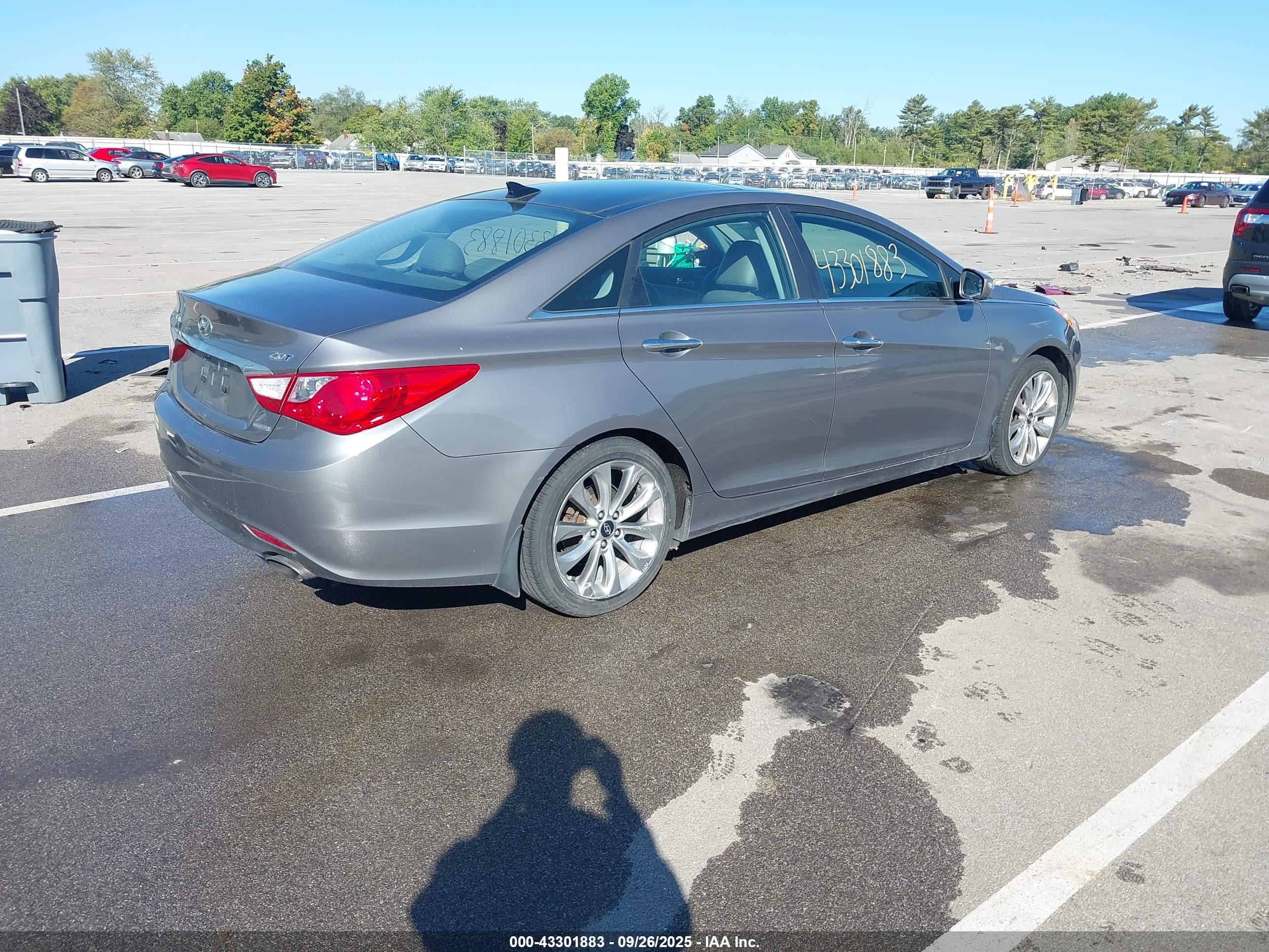 HYUNDAI SONATA image 4