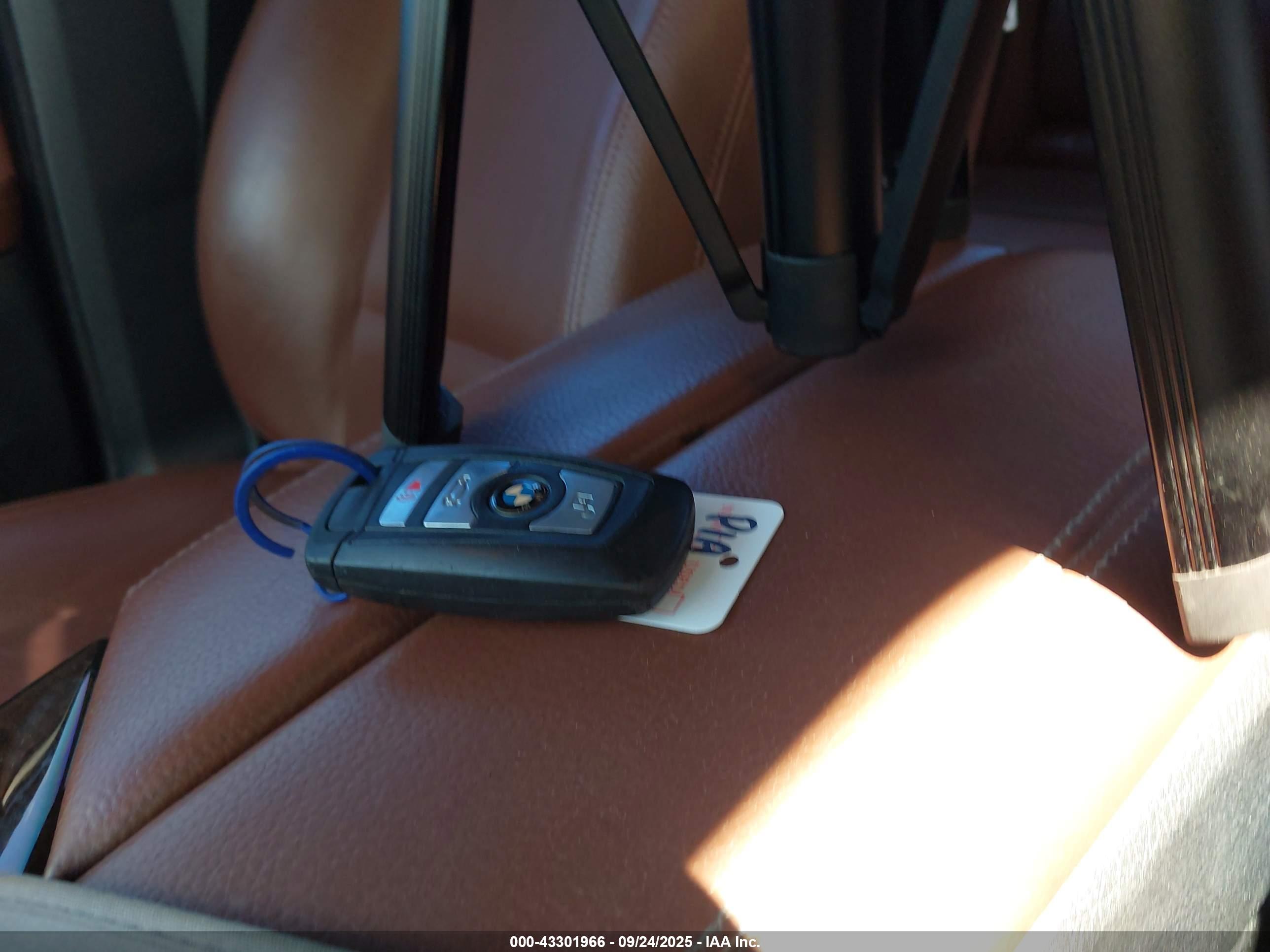 BMW 535I image 11