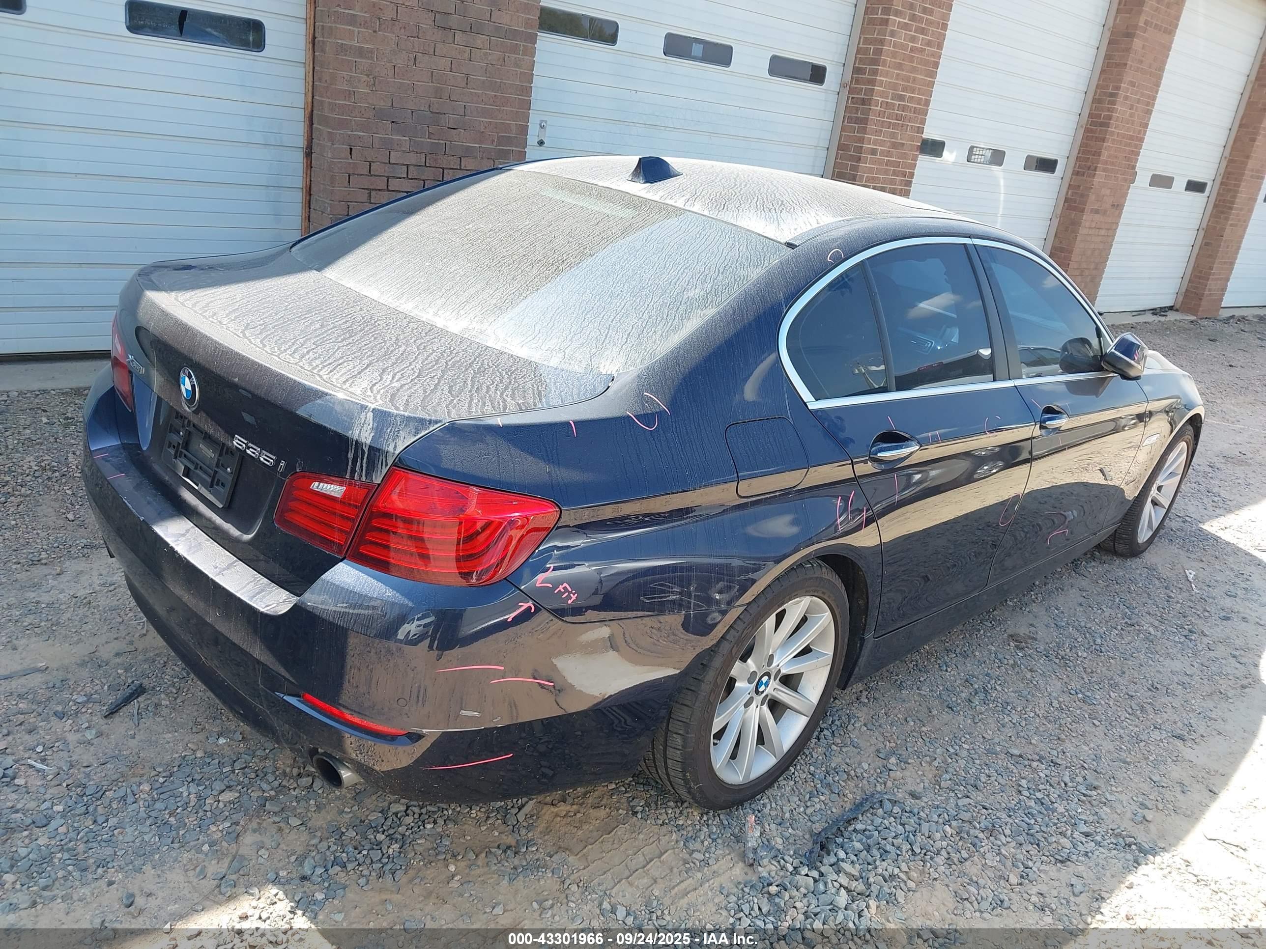BMW 535I image 4